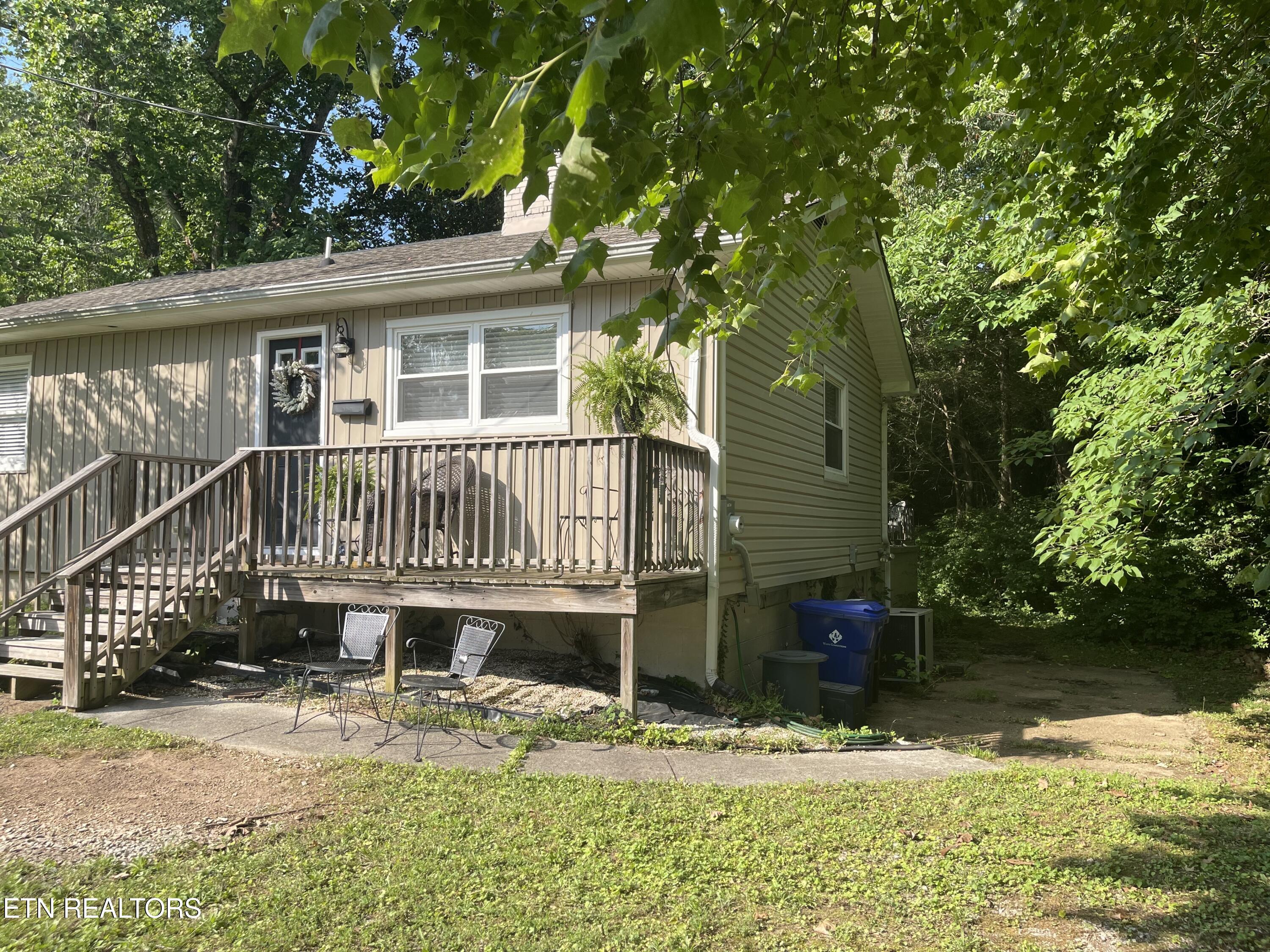 105 E Passmore Lane Oak Ridge TN 37830