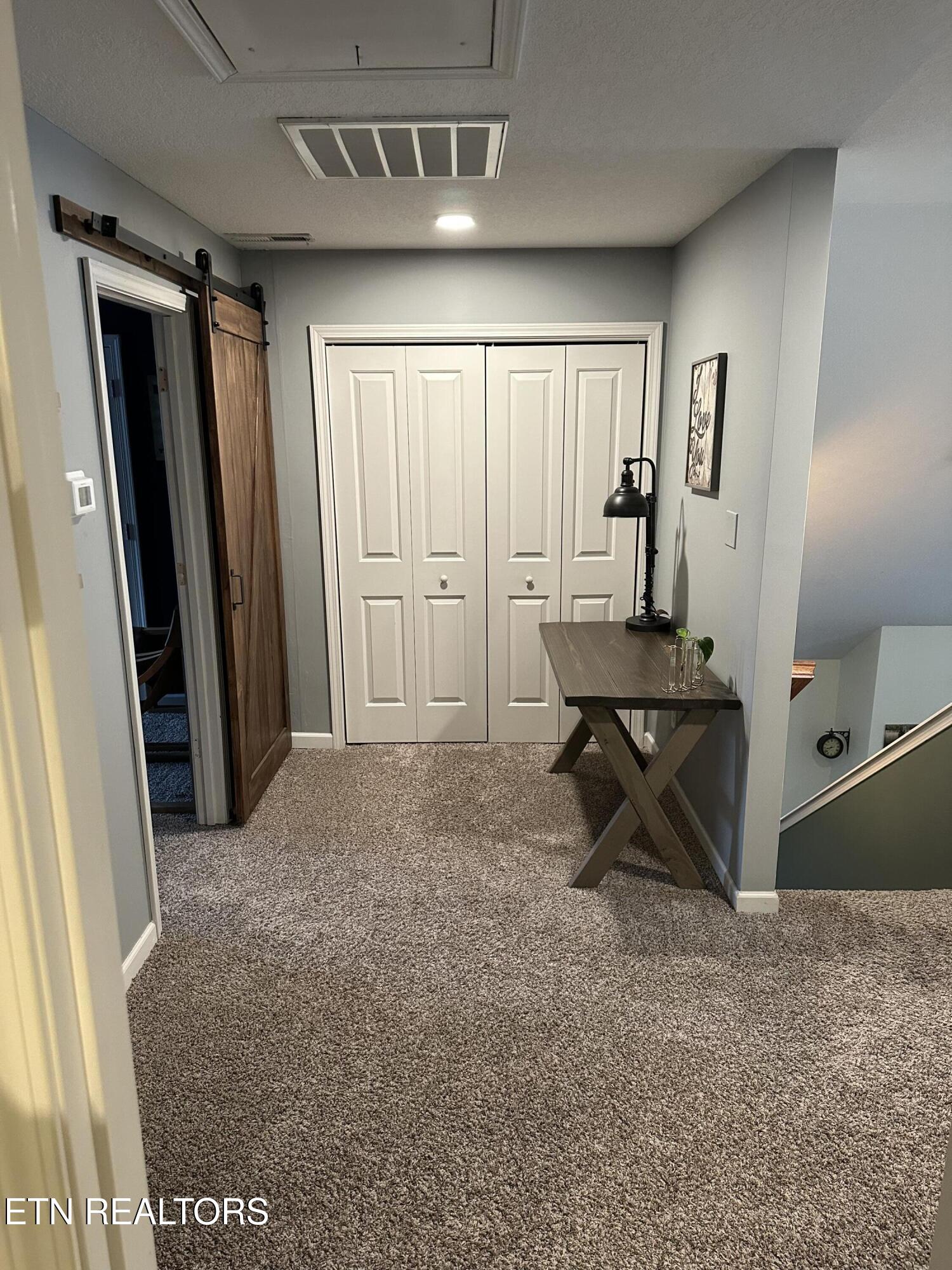 1956 Mahogany Wood Trail Knoxville TN 37920