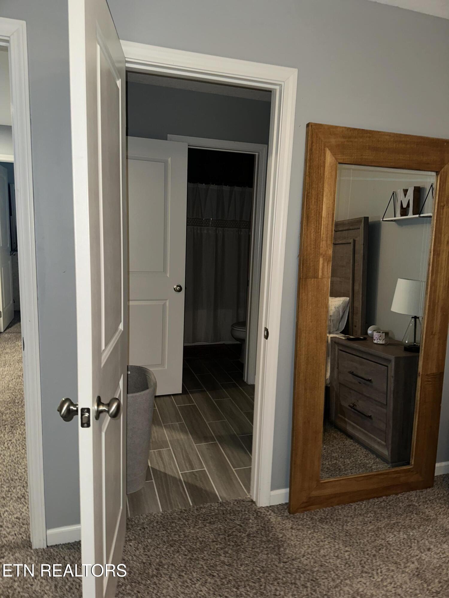 1956 Mahogany Wood Trail Knoxville TN 37920