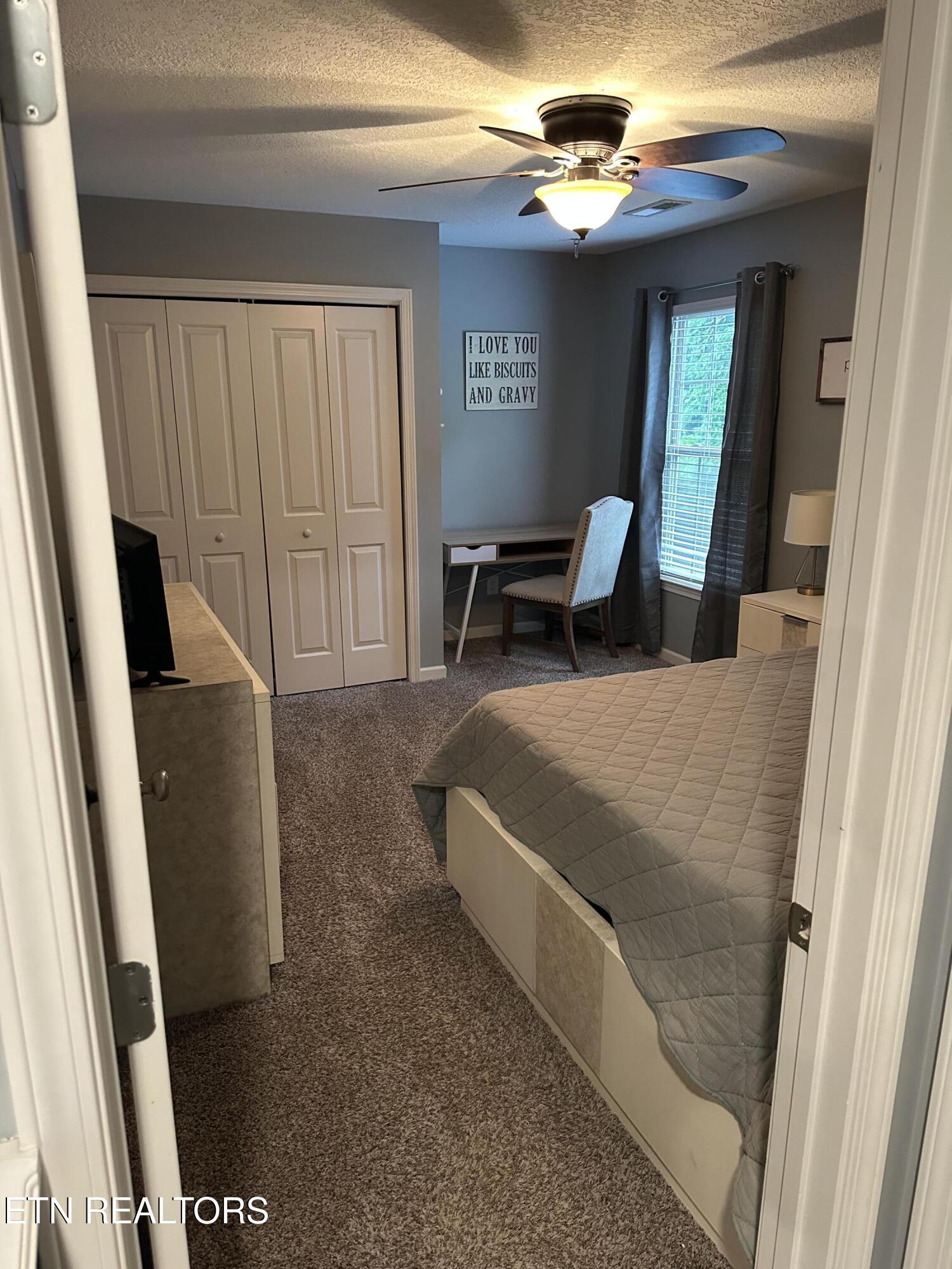 1956 Mahogany Wood Trail Knoxville TN 37920