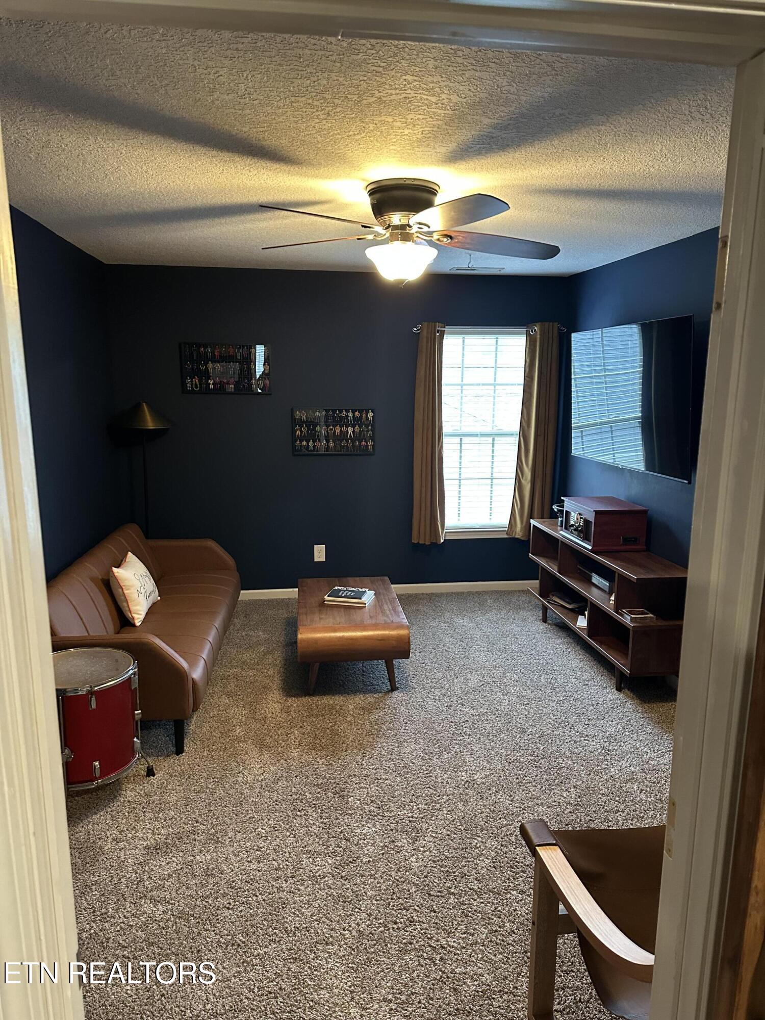 1956 Mahogany Wood Trail Knoxville TN 37920
