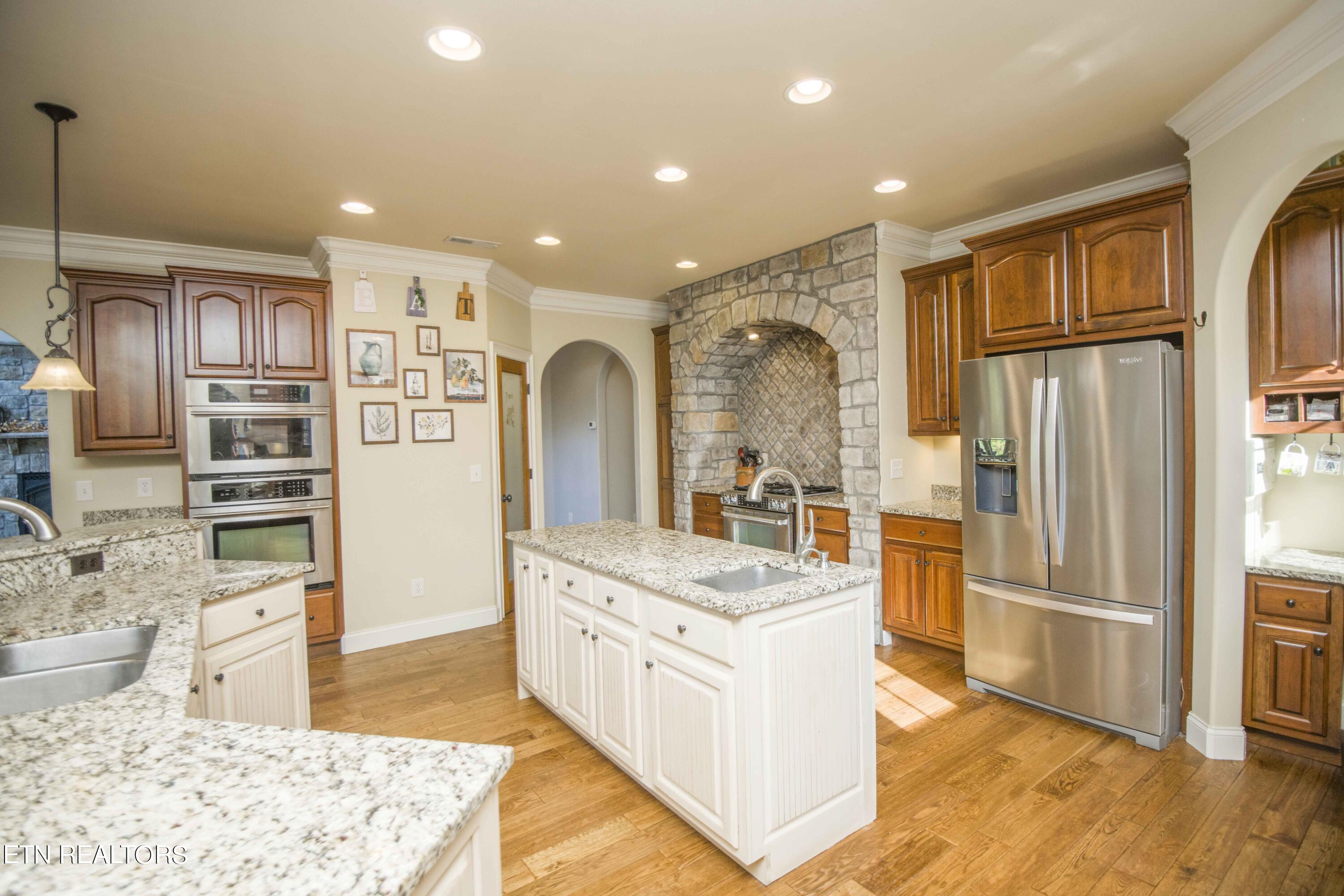 6709 Long Shadow Way Knoxville TN 37918