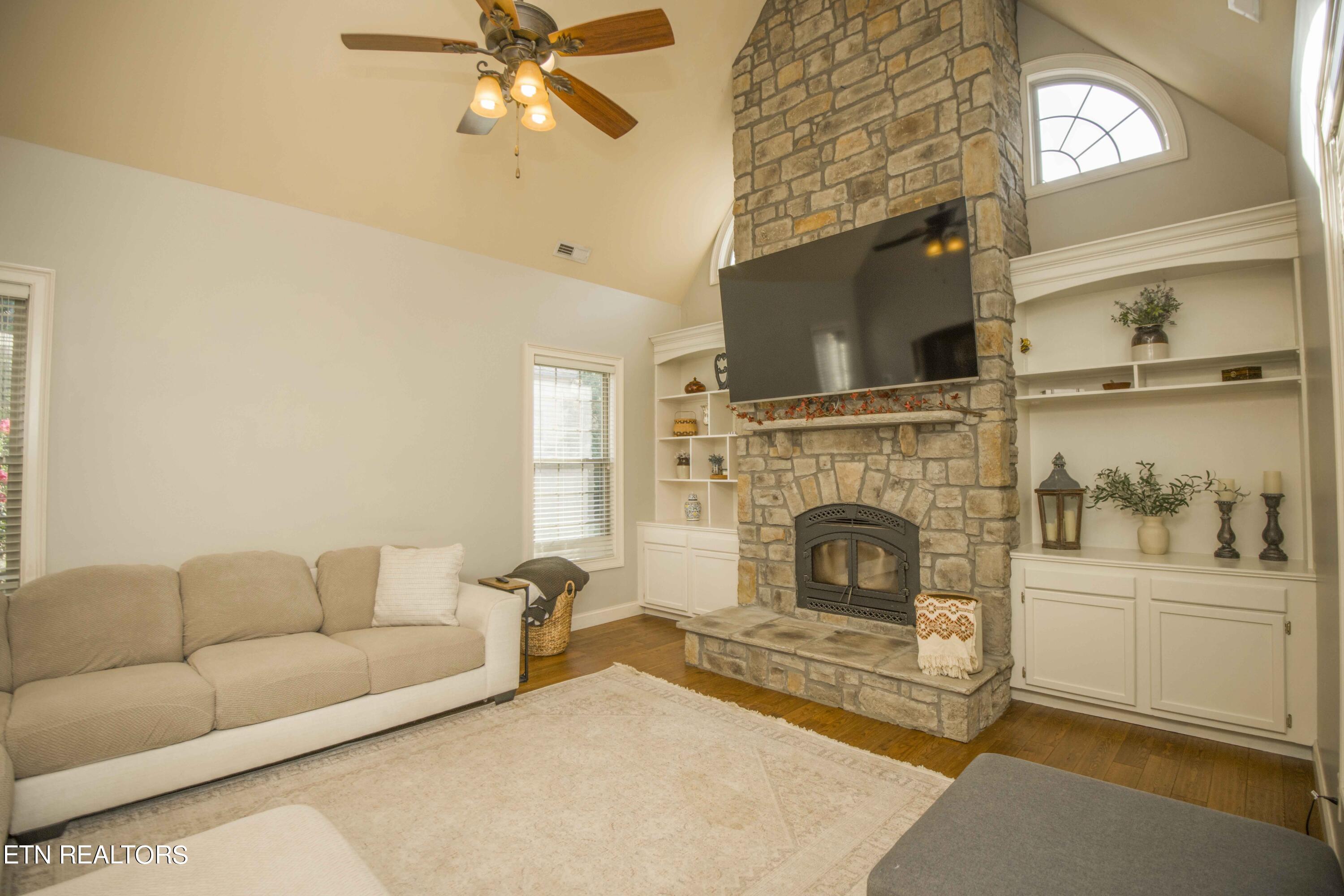 6709 Long Shadow Way Knoxville TN 37918