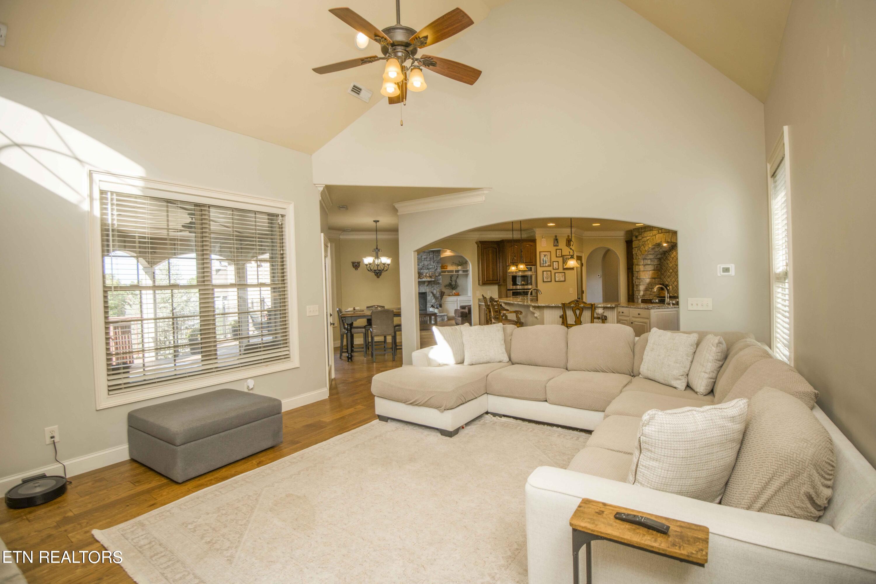 6709 Long Shadow Way Knoxville TN 37918