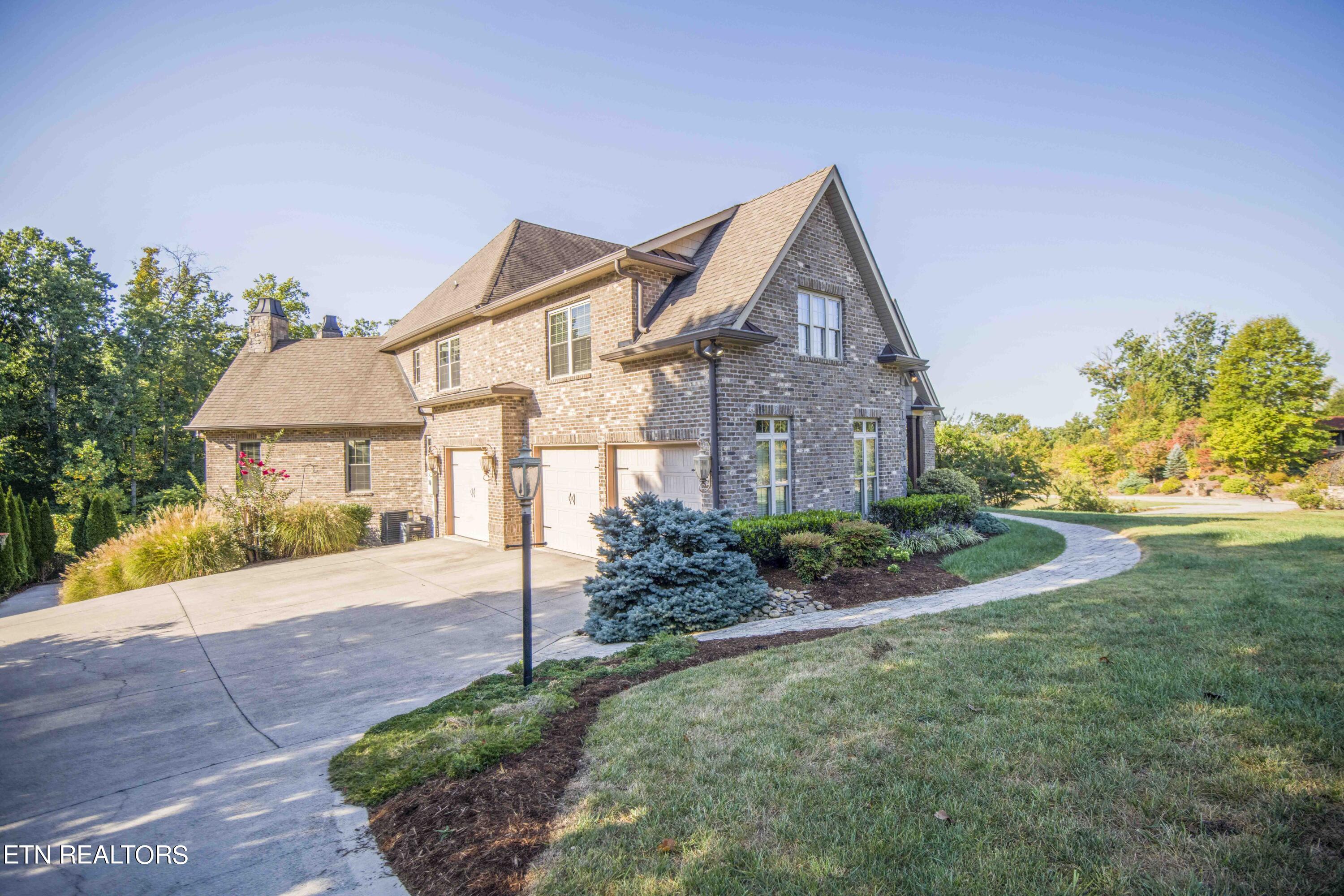 6709 Long Shadow Way Knoxville TN 37918