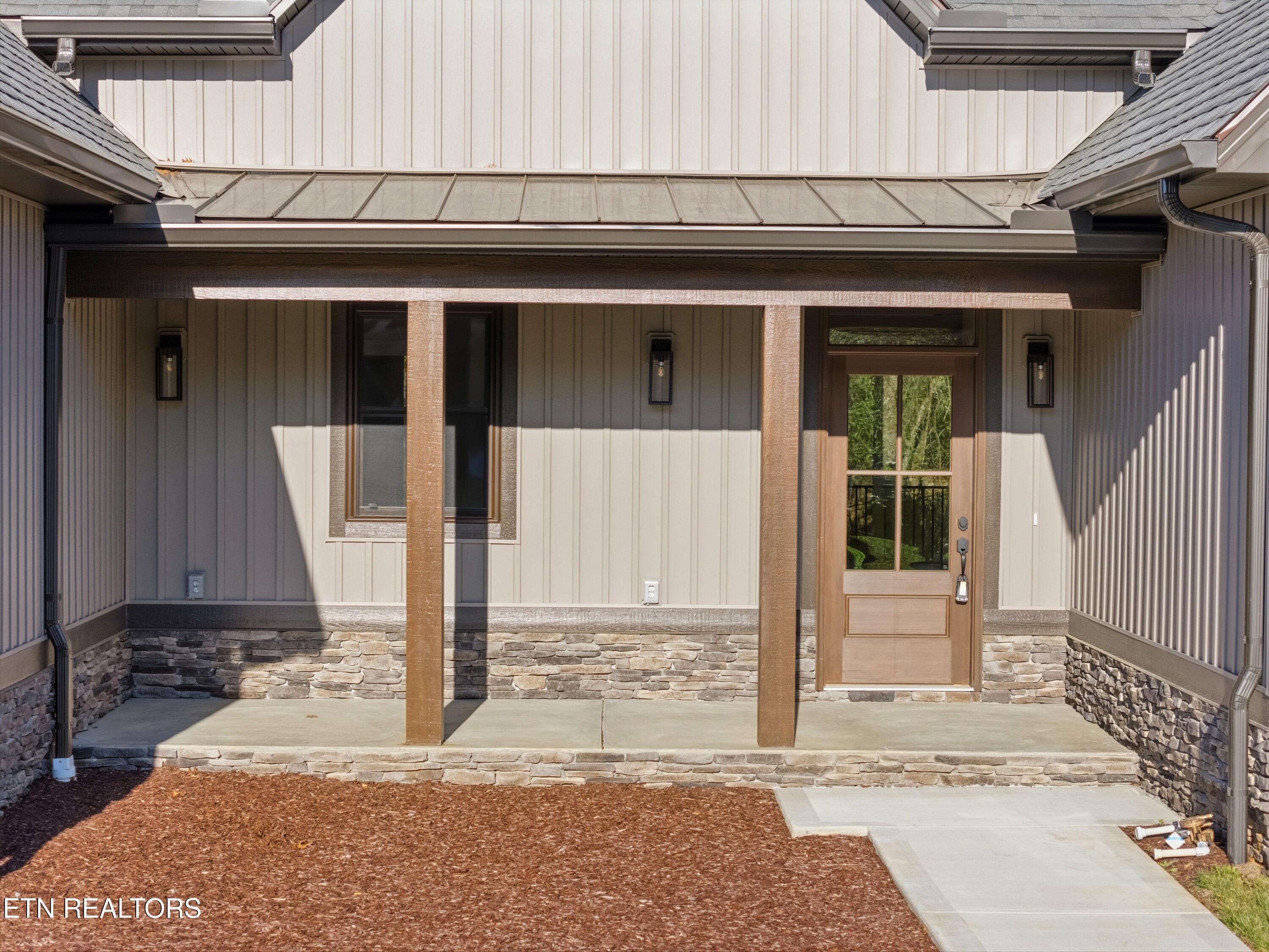 123 Gado Way Loudon TN 37774