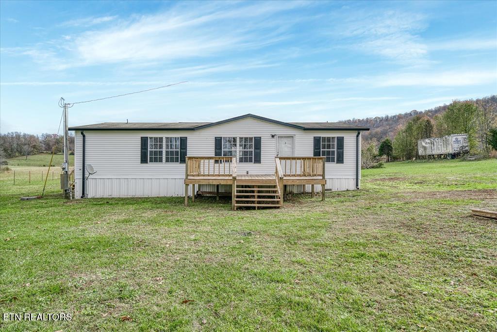1476 Conrad Templeton Road Quebeck TN 38579