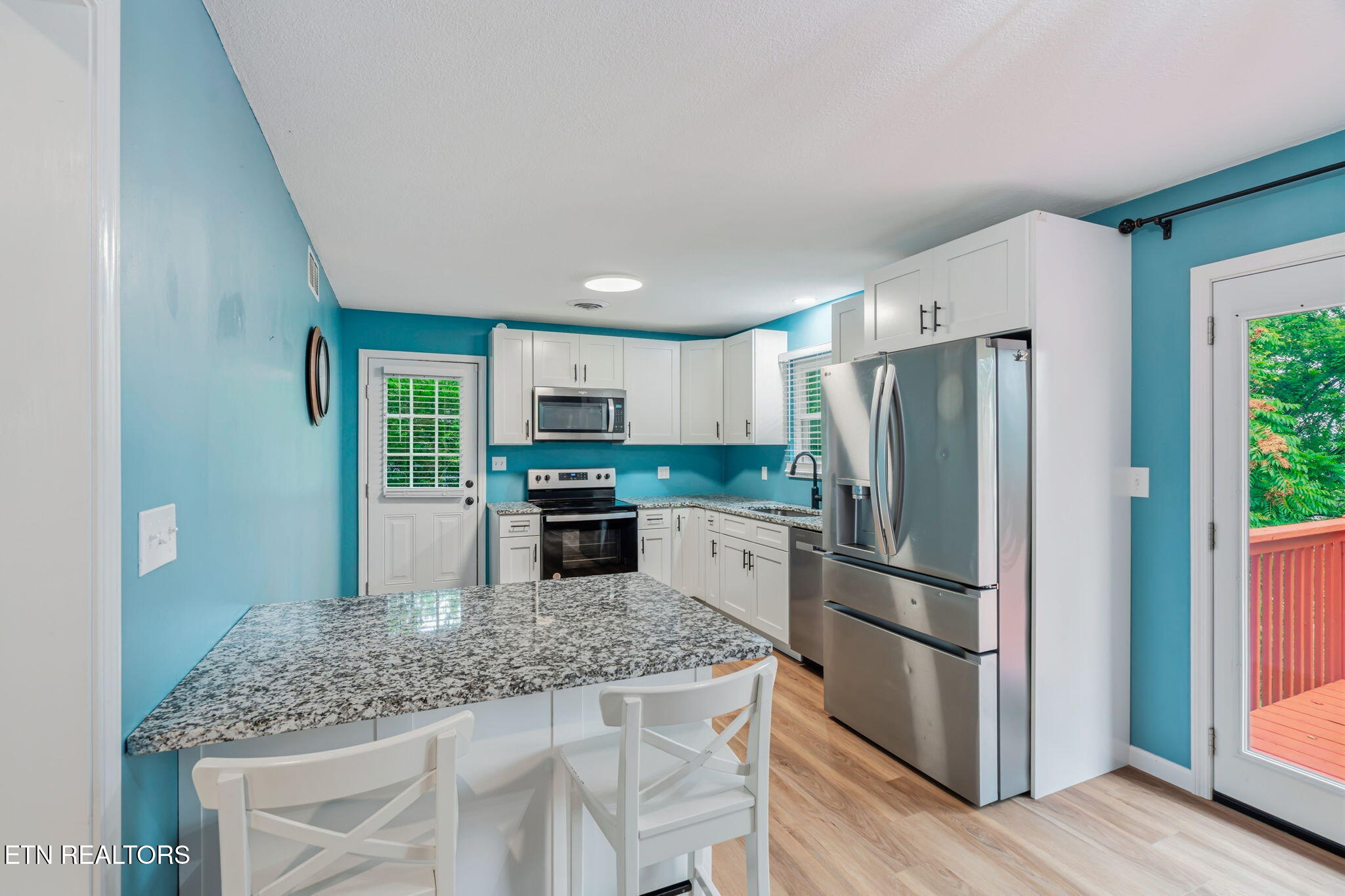 1221 Laurel Road Clinton TN 37716