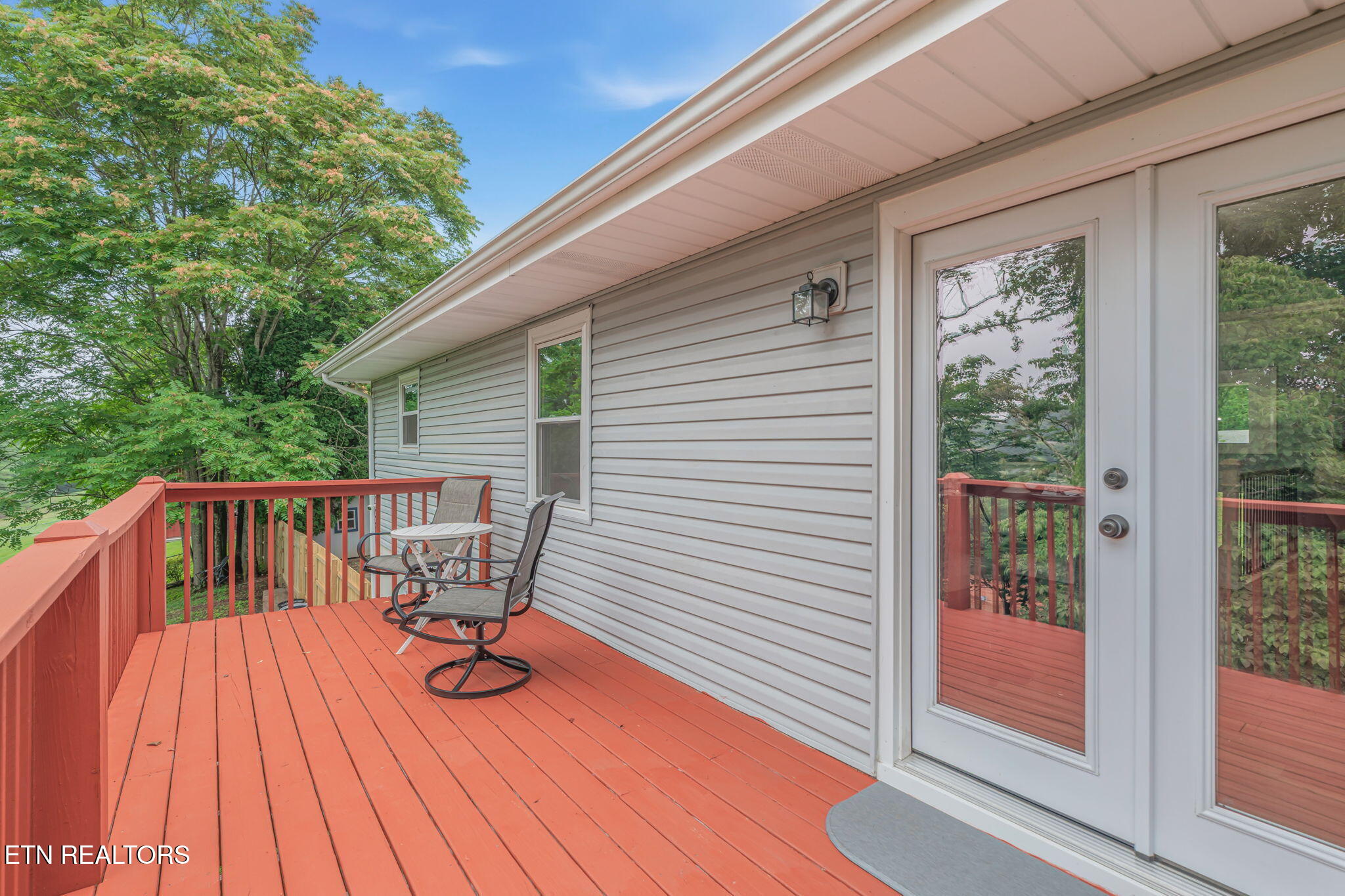 1221 Laurel Road Clinton TN 37716