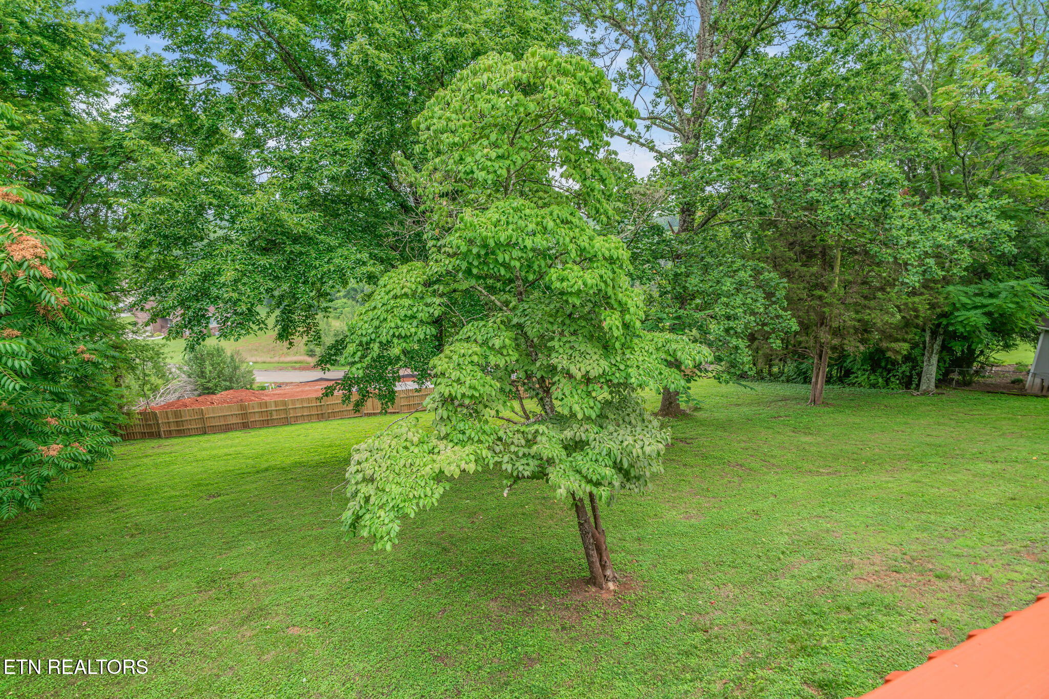 1221 Laurel Road Clinton TN 37716