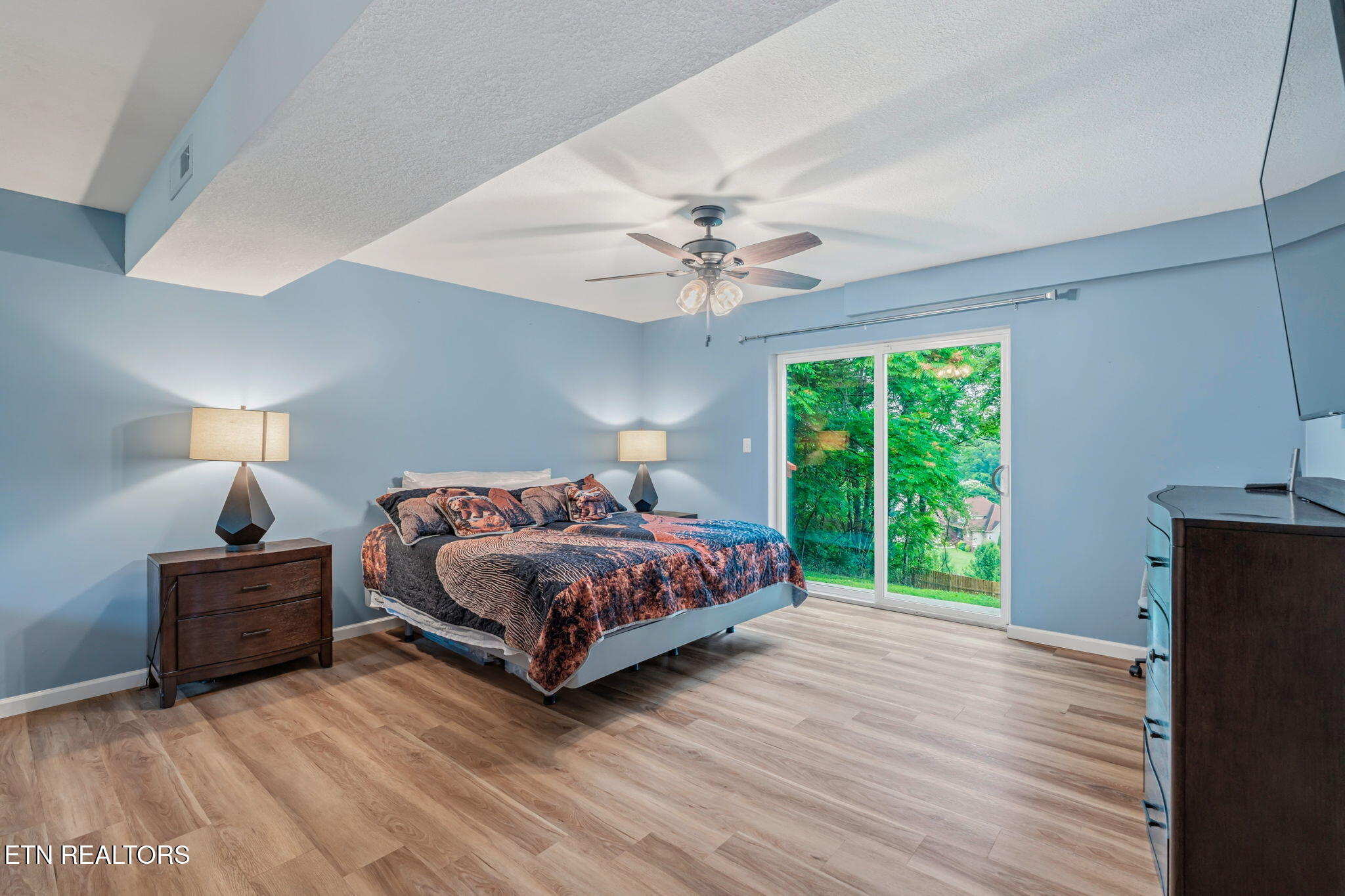 1221 Laurel Road Clinton TN 37716