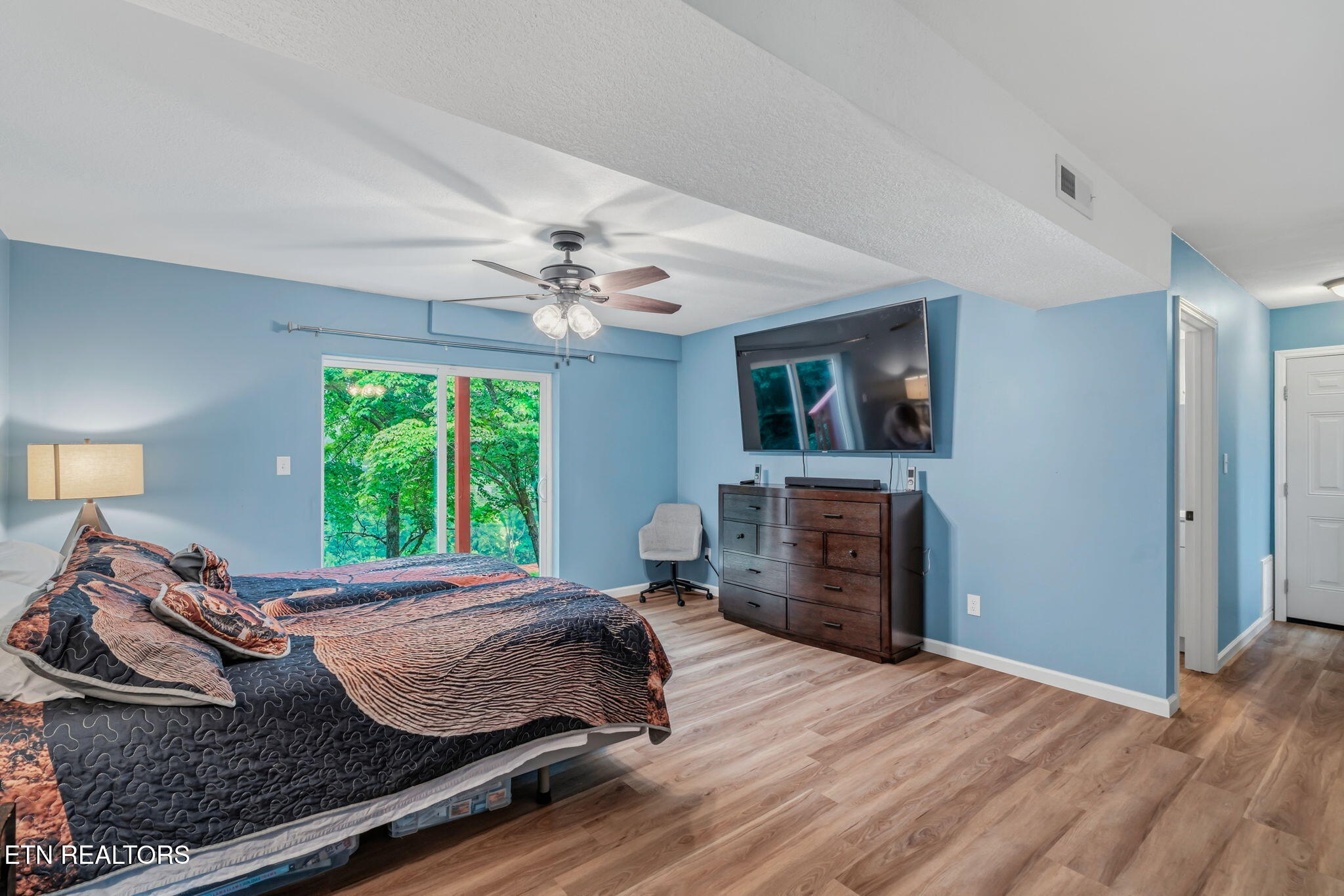 1221 Laurel Road Clinton TN 37716
