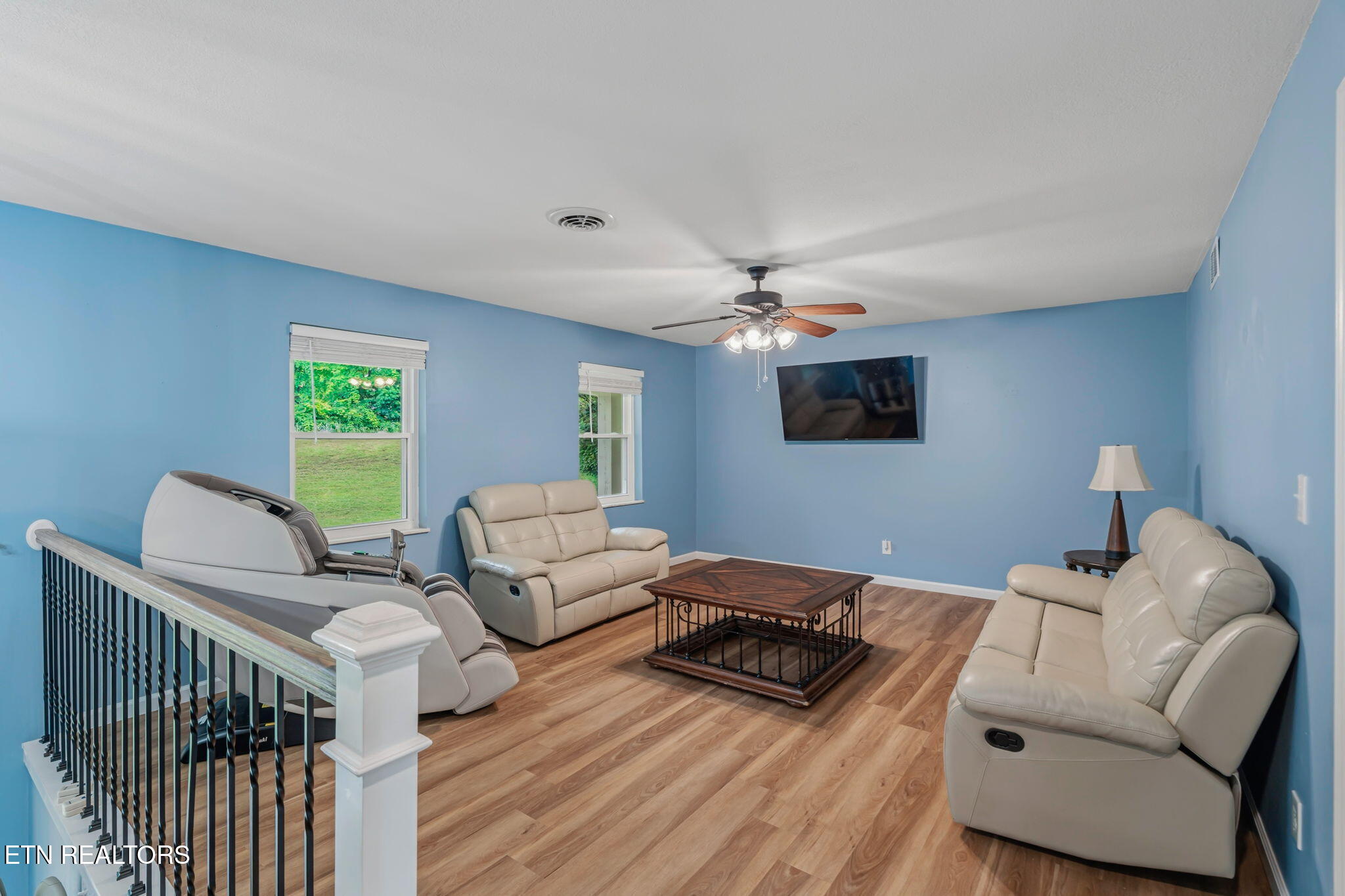 1221 Laurel Road Clinton TN 37716