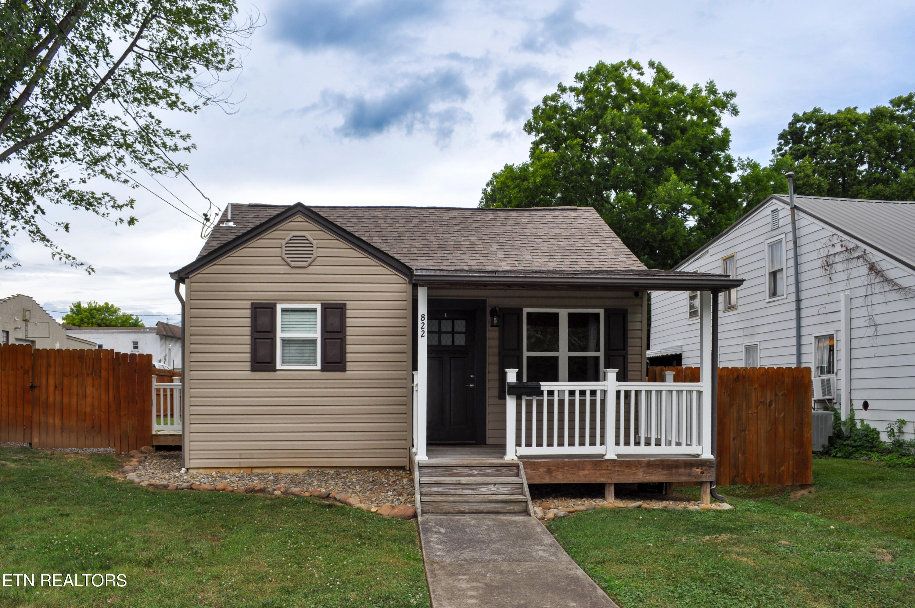 822 Carson Street Greeneville TN 37743