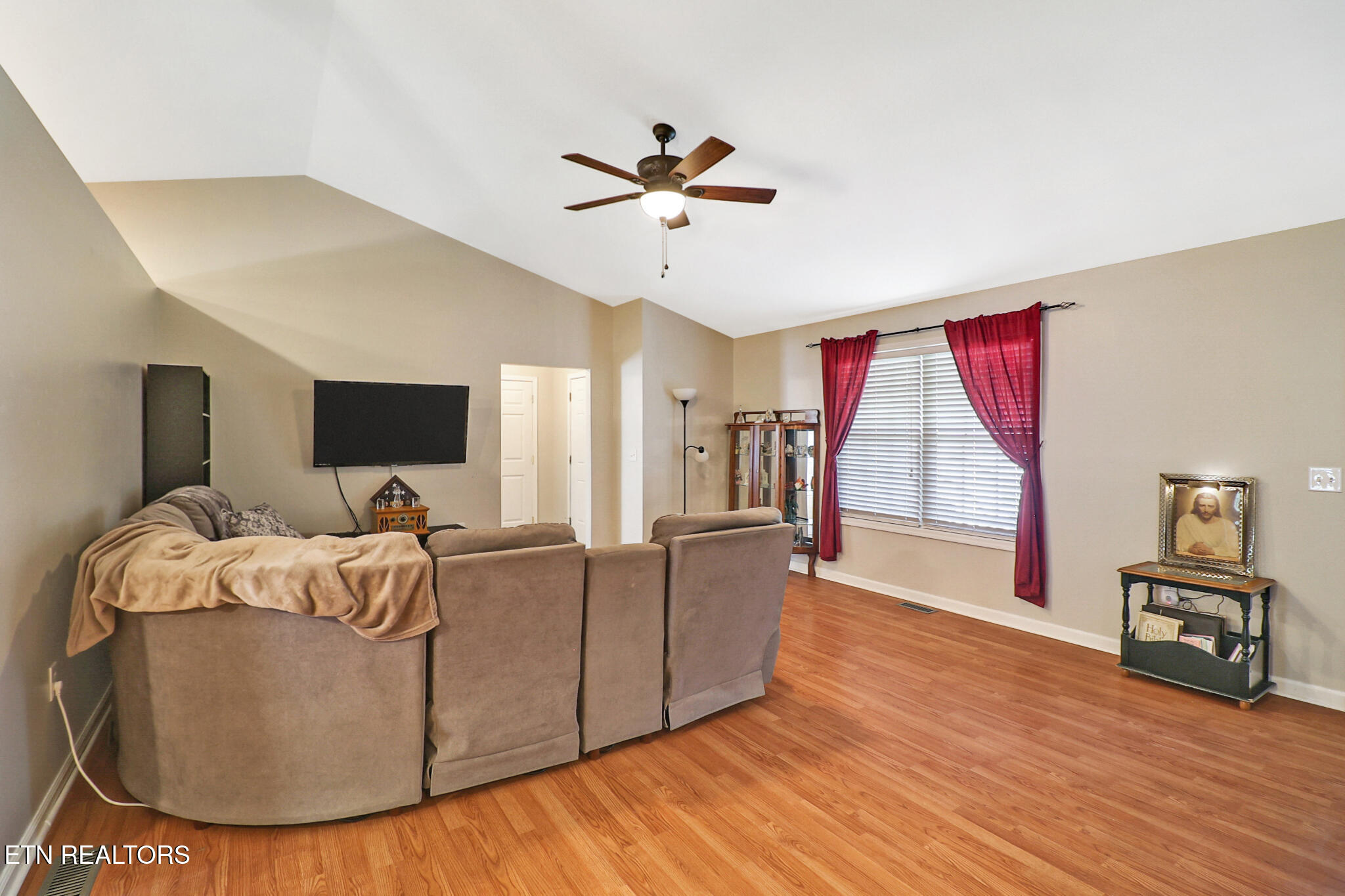 3131 Warpath Drive Crossville TN 38572