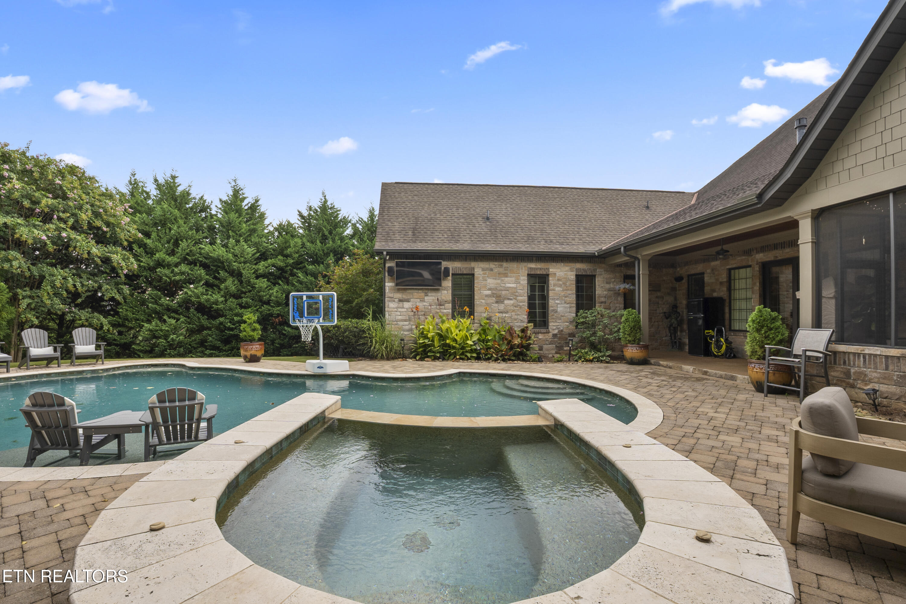 559 Stratfield Way Knoxville TN 37919