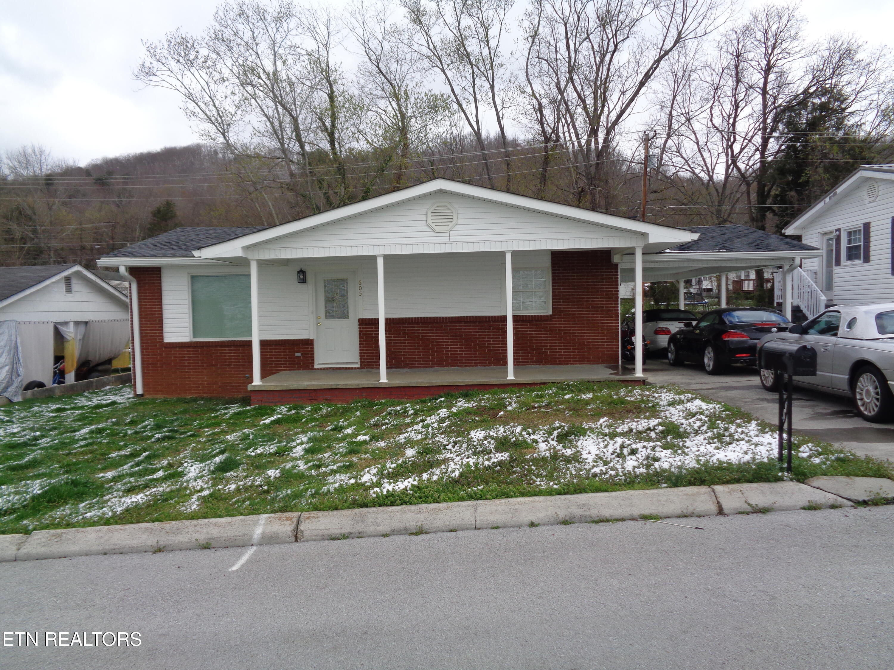 605 Watterson Street Rogersville TN 37857
