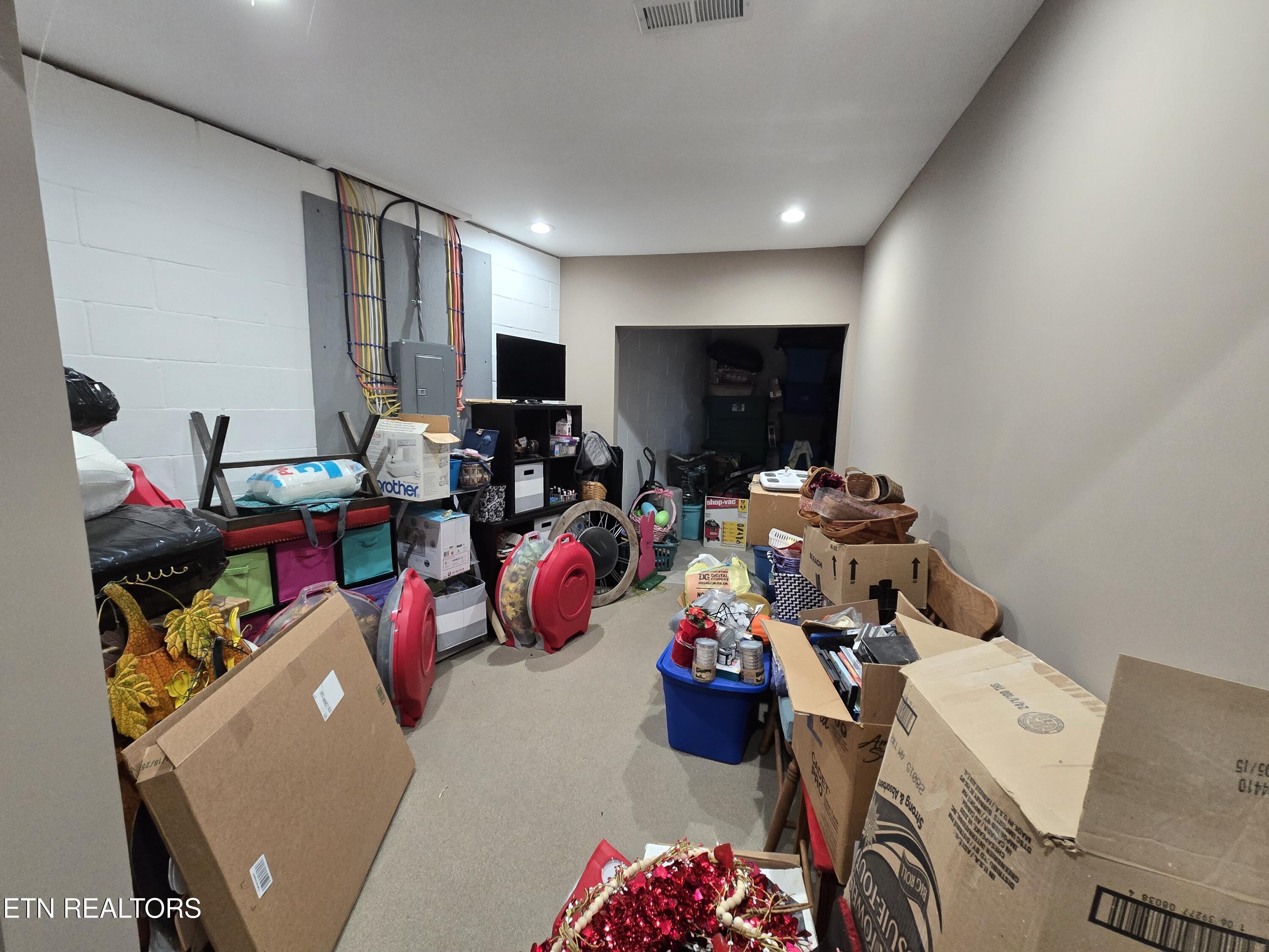 301 Inagehi Lane Loudon TN 37774
