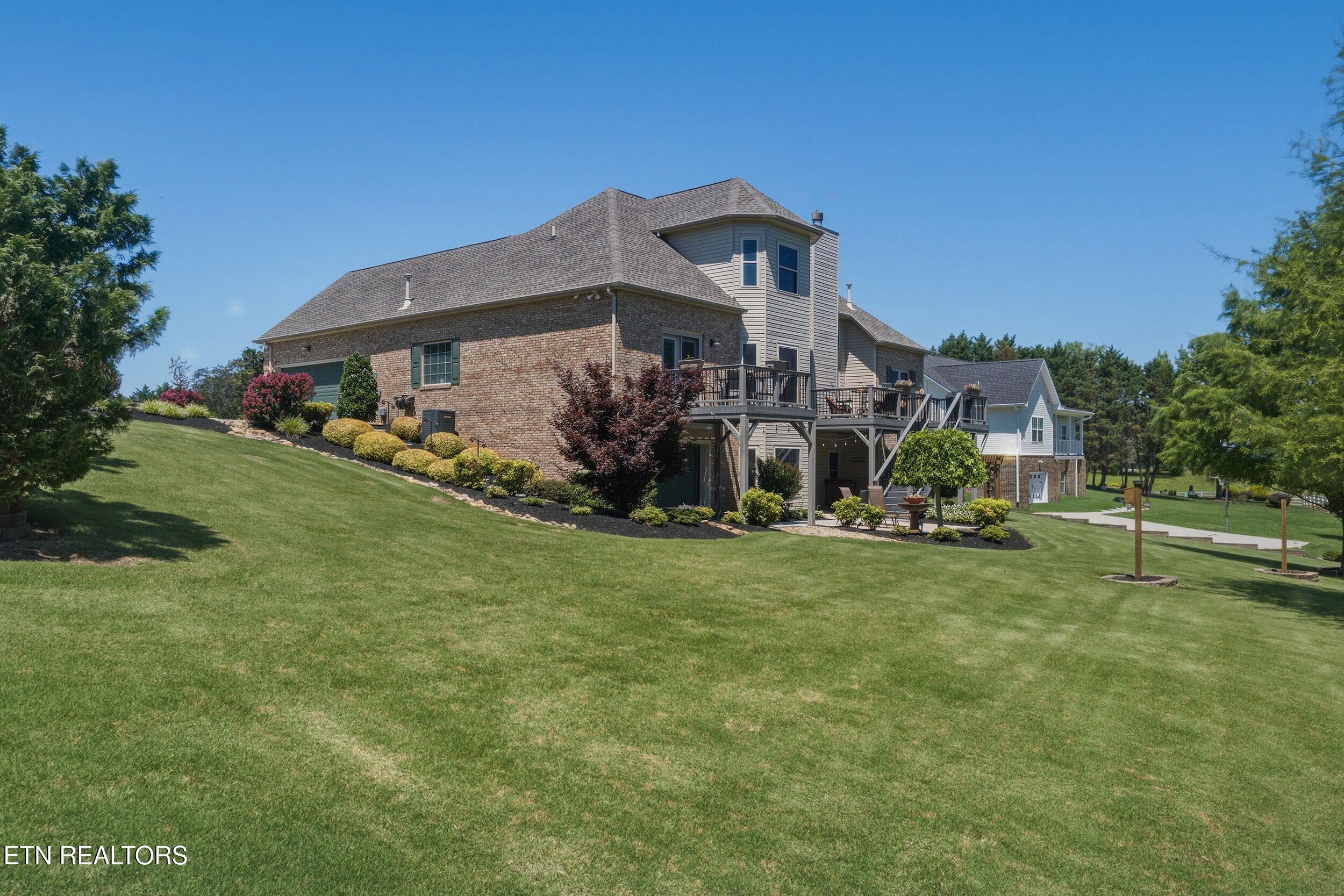 2223 Summerfield Lane Sevierville TN 37876