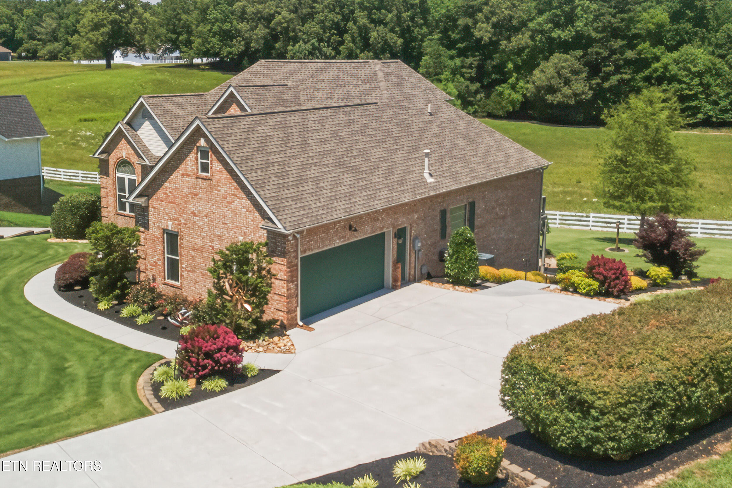 2223 Summerfield Lane Sevierville TN 37876