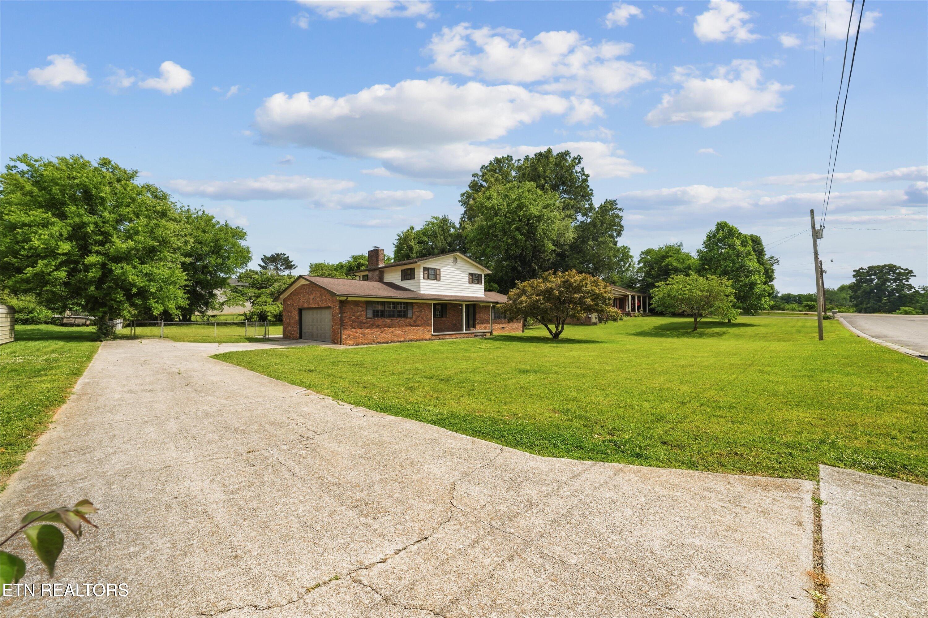 891 W Cunningham Street Alcoa TN 37701