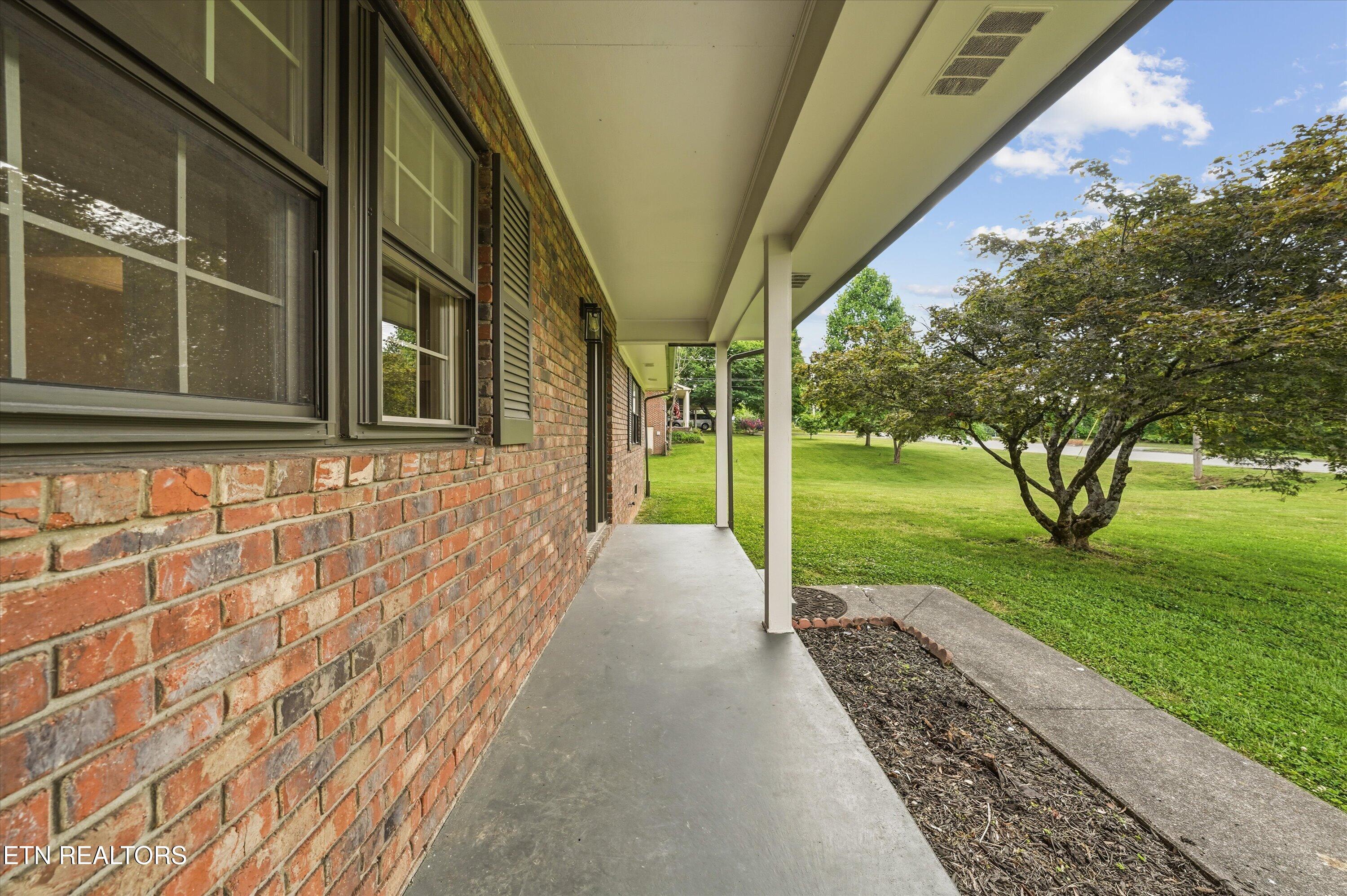 891 W Cunningham Street Alcoa TN 37701