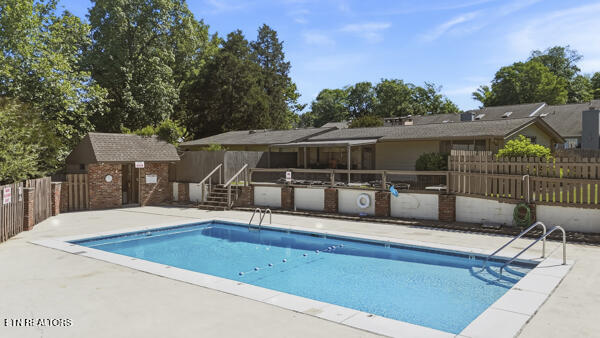 438 Amanda Circle Knoxville TN 37922