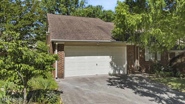 438 Amanda Circle Knoxville TN 37922
