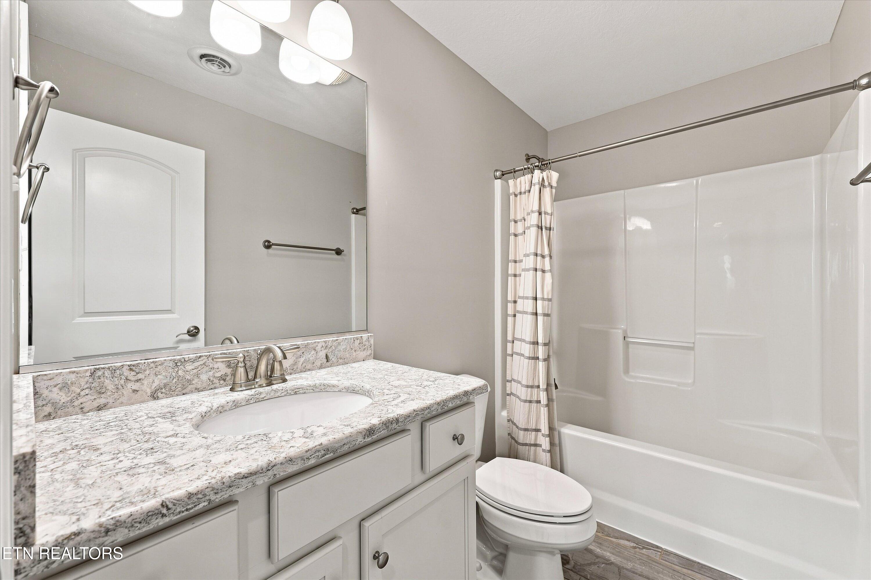 2205 Muddy Creek Lane Knoxville TN 37932