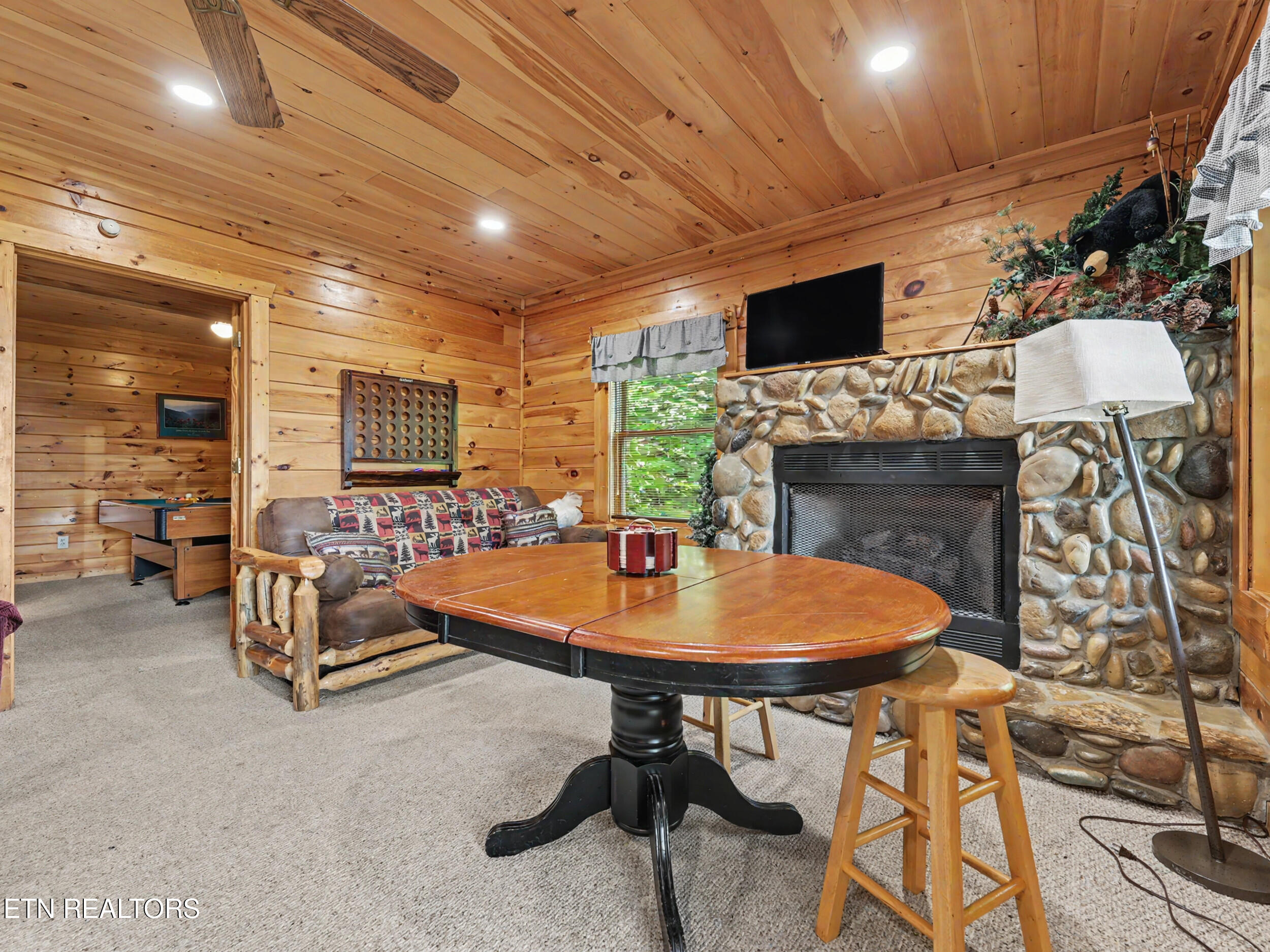 2509 Piney Drive Sevierville TN 37876