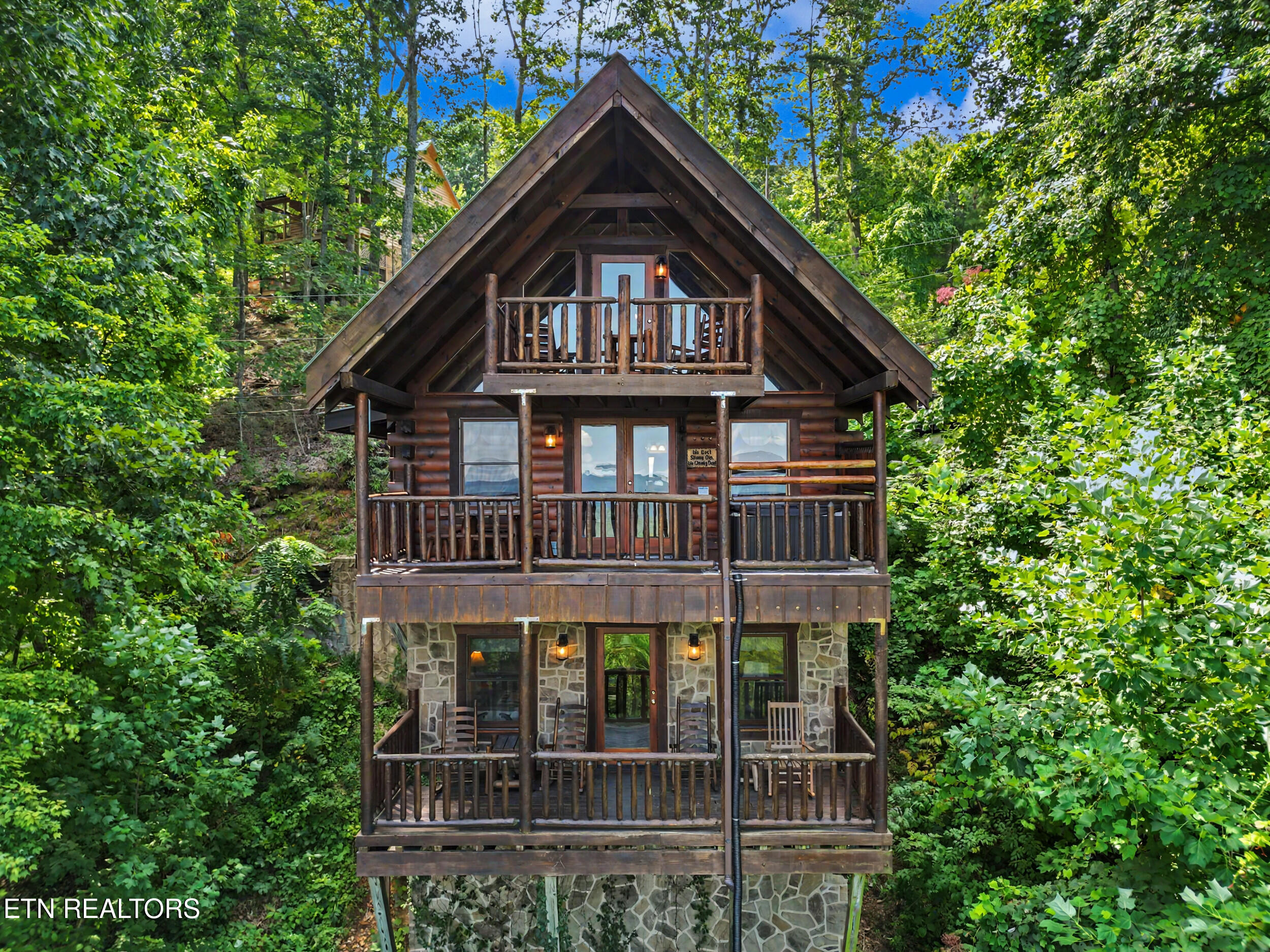 2509 Piney Drive Sevierville TN 37876