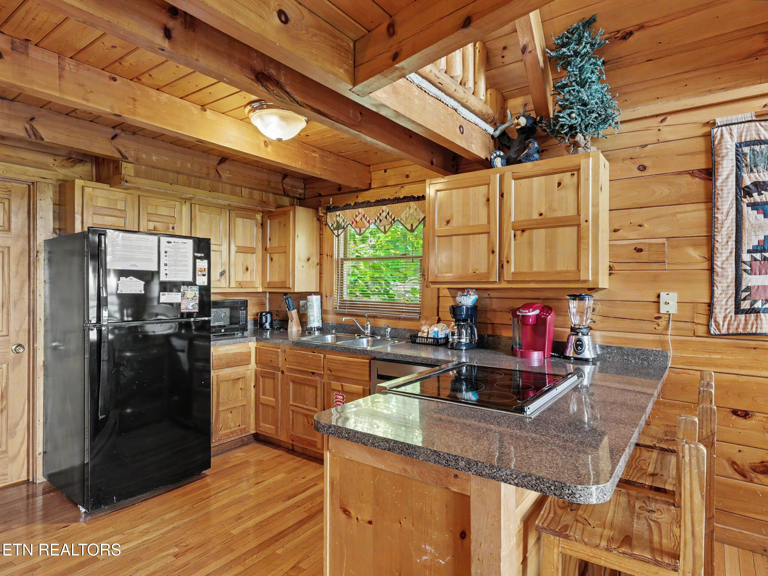 2509 Piney Drive Sevierville TN 37876