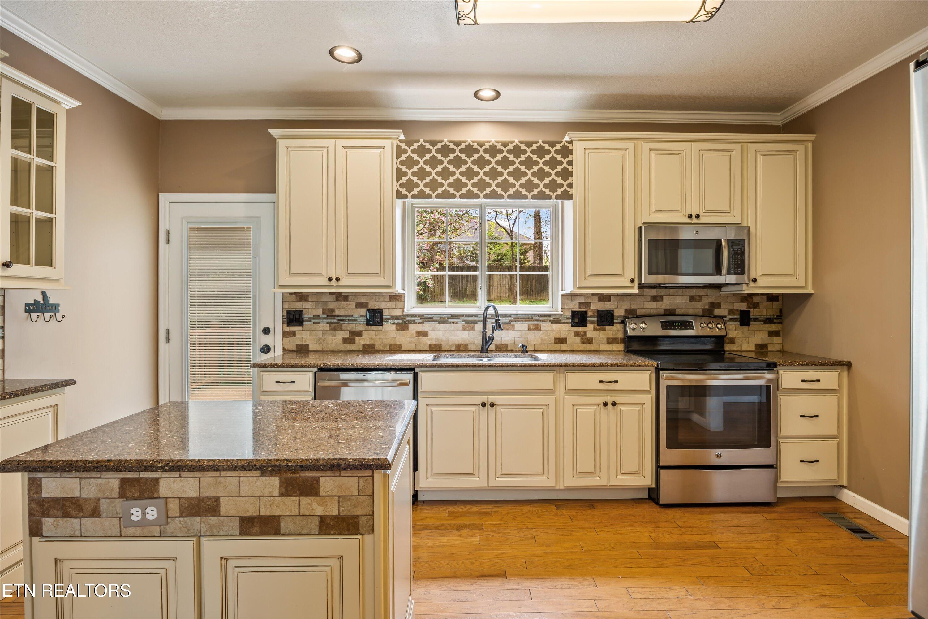 3220 Red Hawk Drive Maryville TN 37803