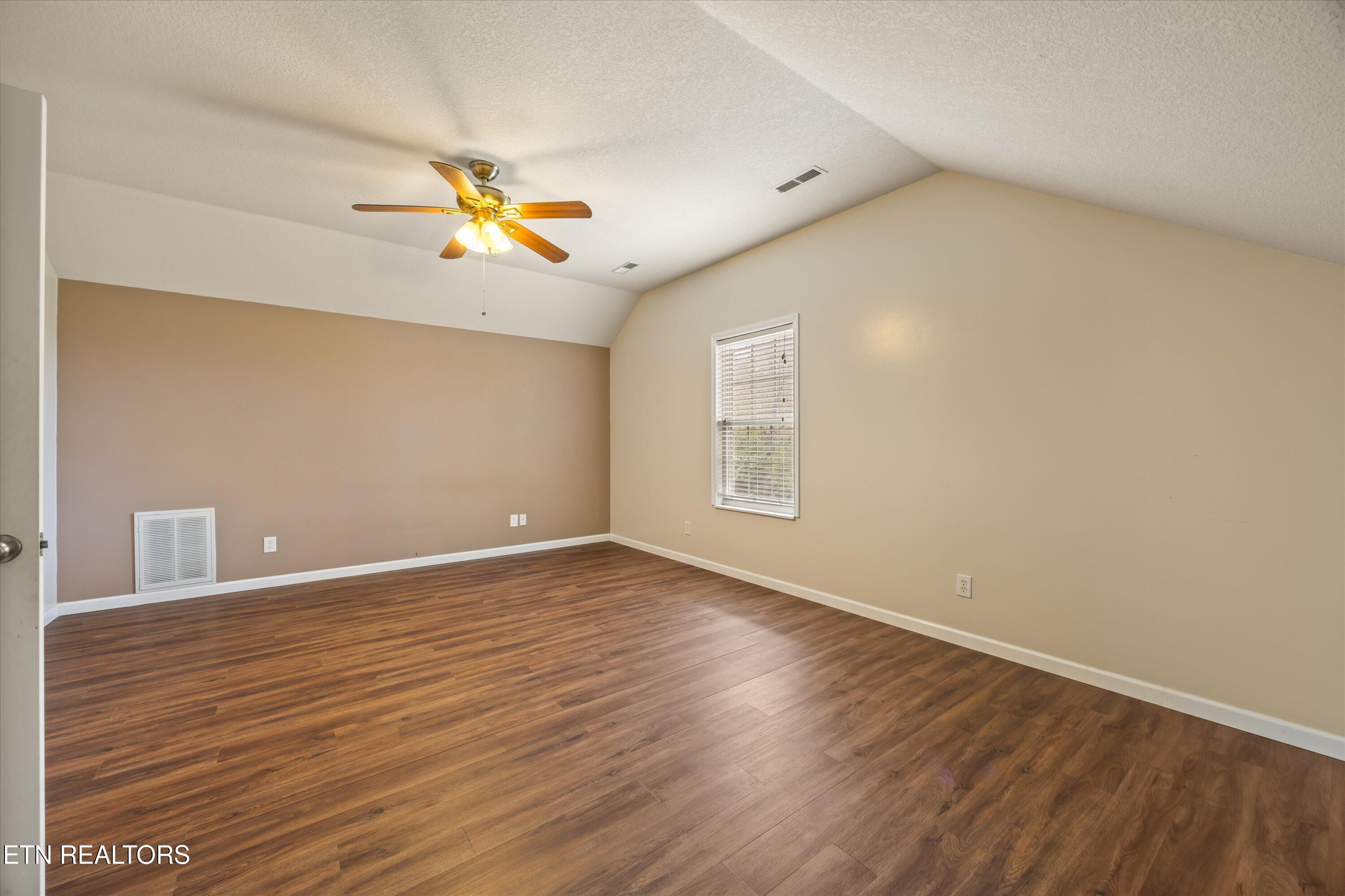 3220 Red Hawk Drive Maryville TN 37803