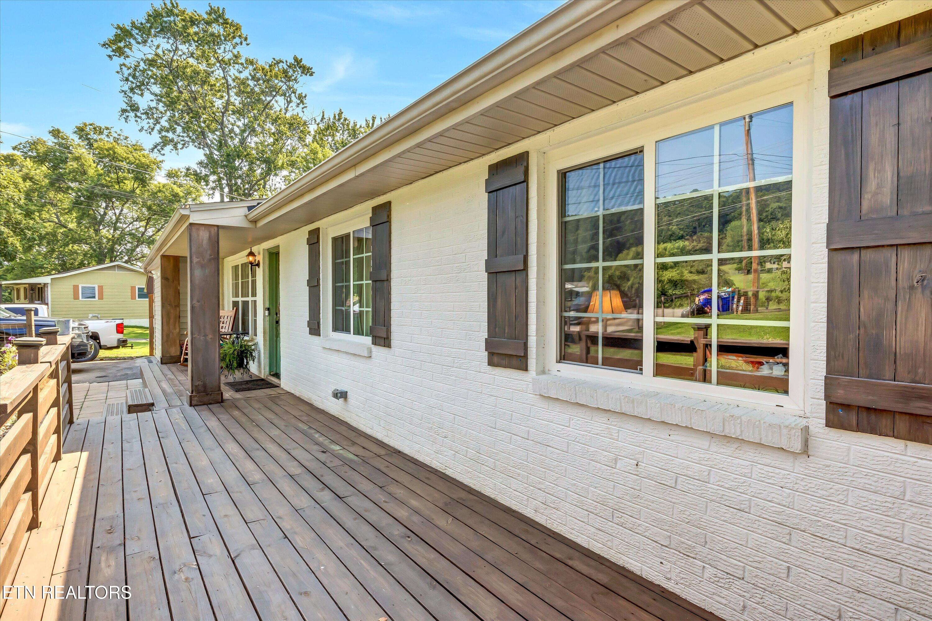 7212 Thorn Grove Pike Knoxville TN 37914