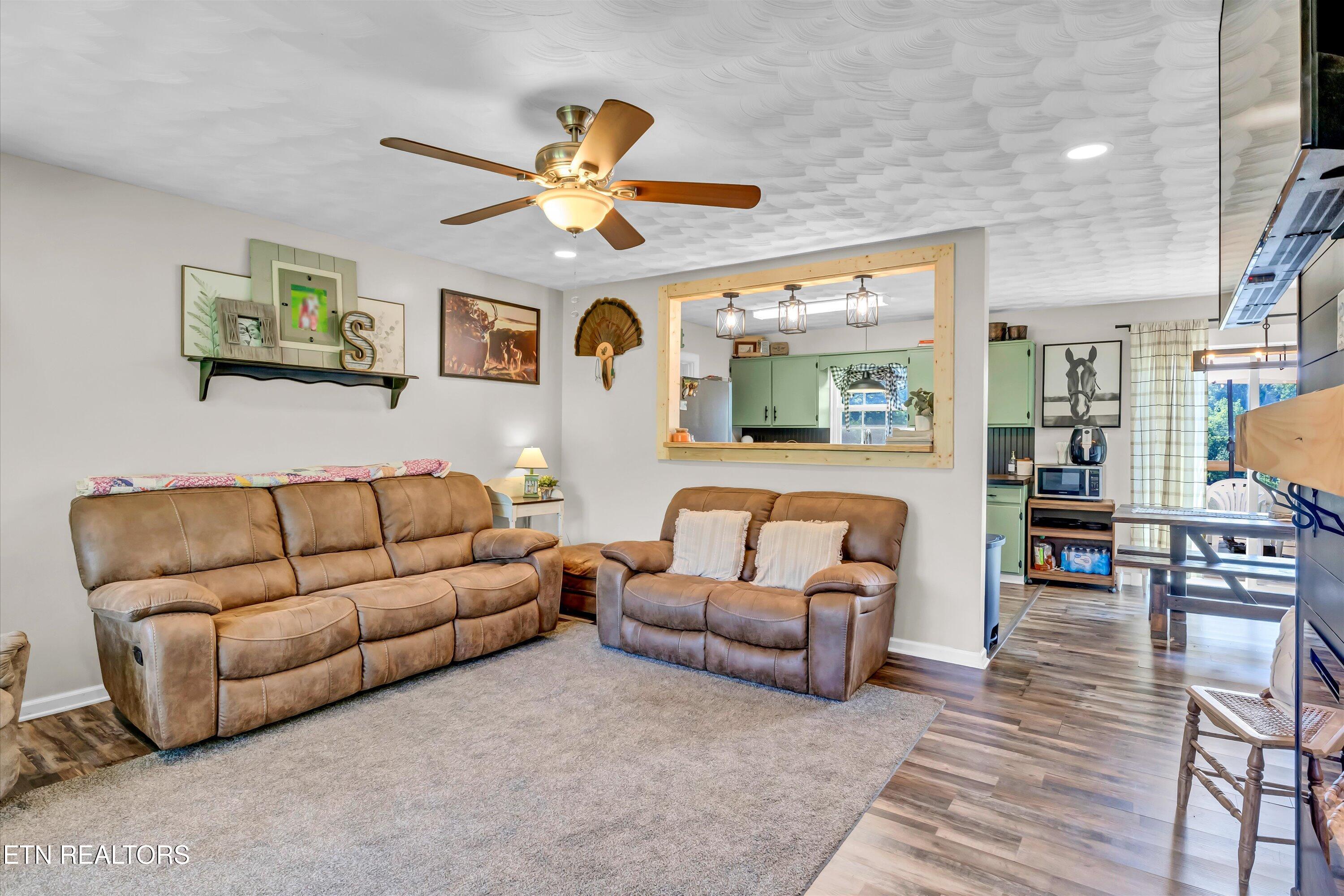 7212 Thorn Grove Pike Knoxville TN 37914