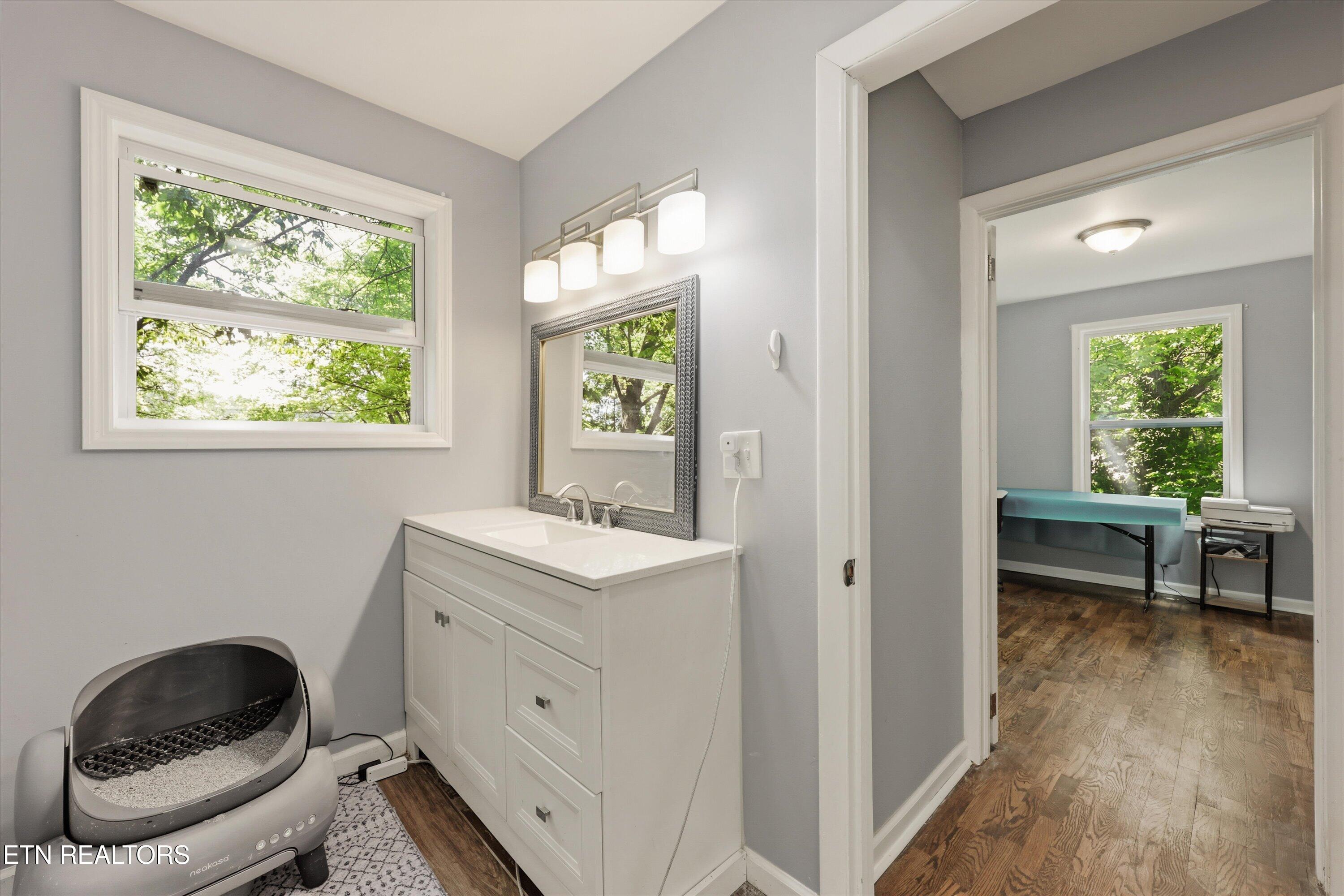4824 Lonas Drive Knoxville TN 37909