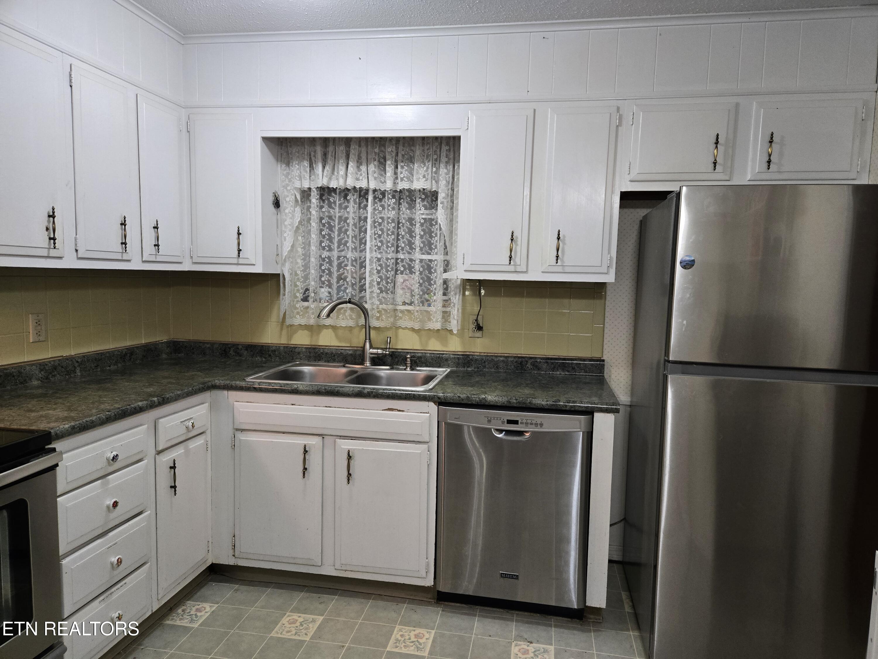 7760 Cranley Road Powell TN 37849