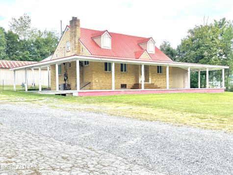 2215 Clinton Highway Highway Powell TN 37849