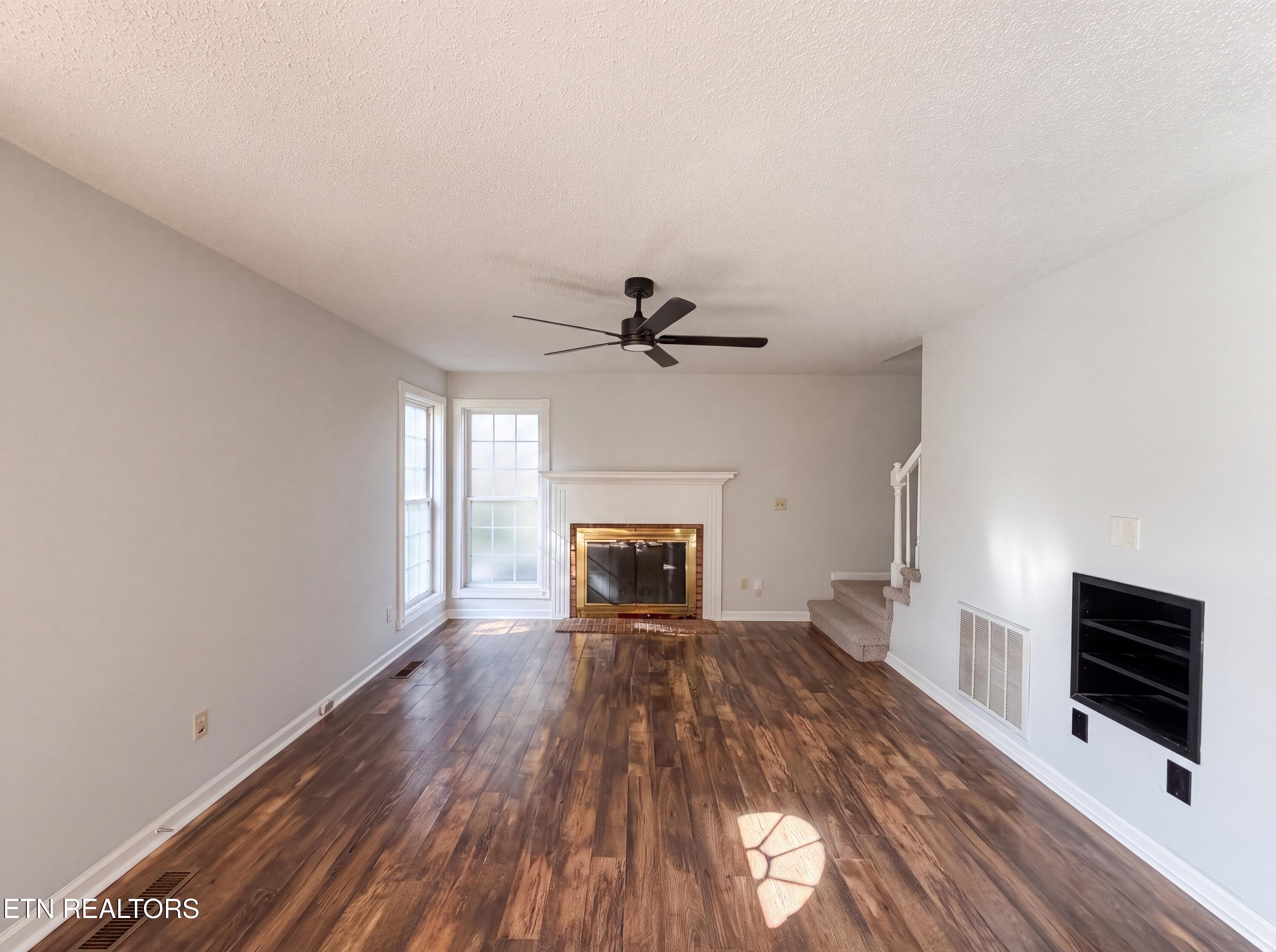 518 Glenfield Circle Maryville TN 37804