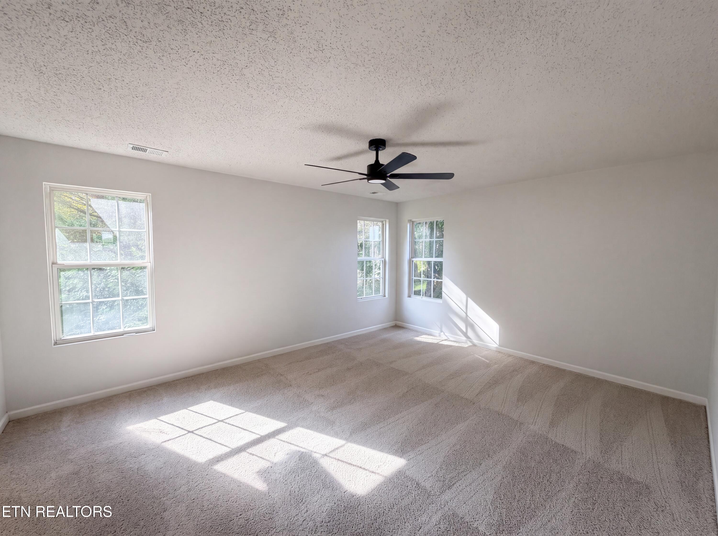 518 Glenfield Circle Maryville TN 37804