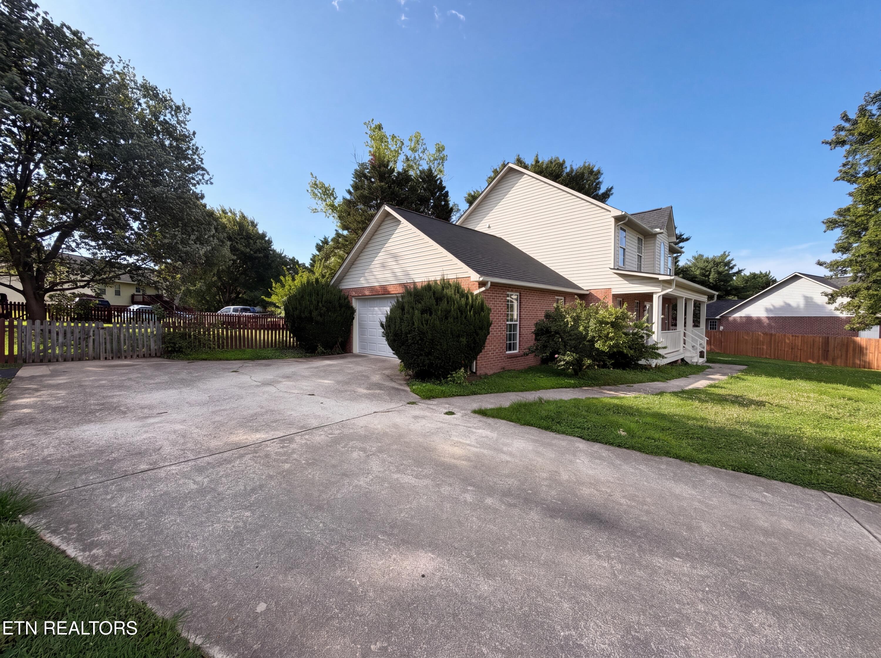518 Glenfield Circle Maryville TN 37804