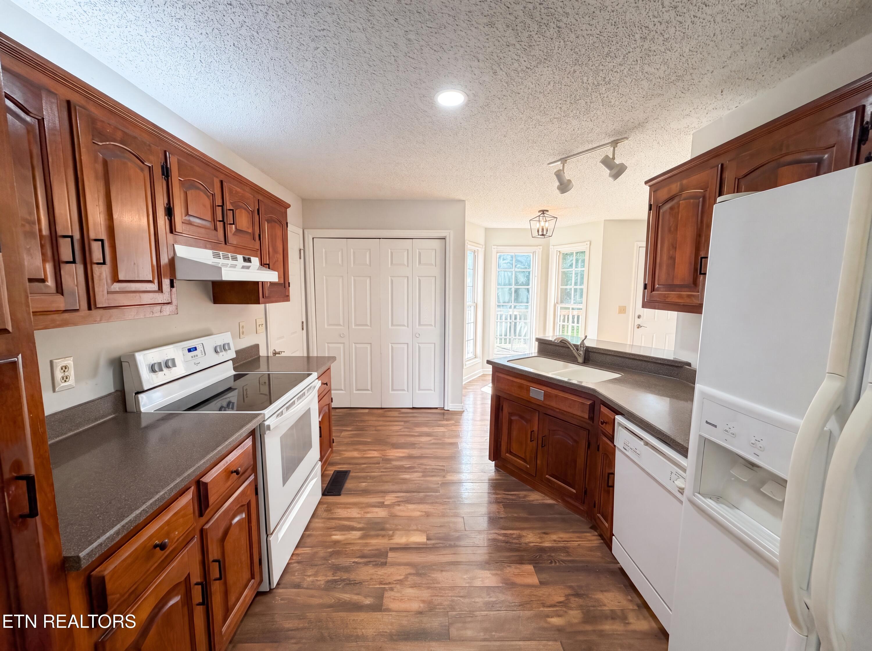 518 Glenfield Circle Maryville TN 37804