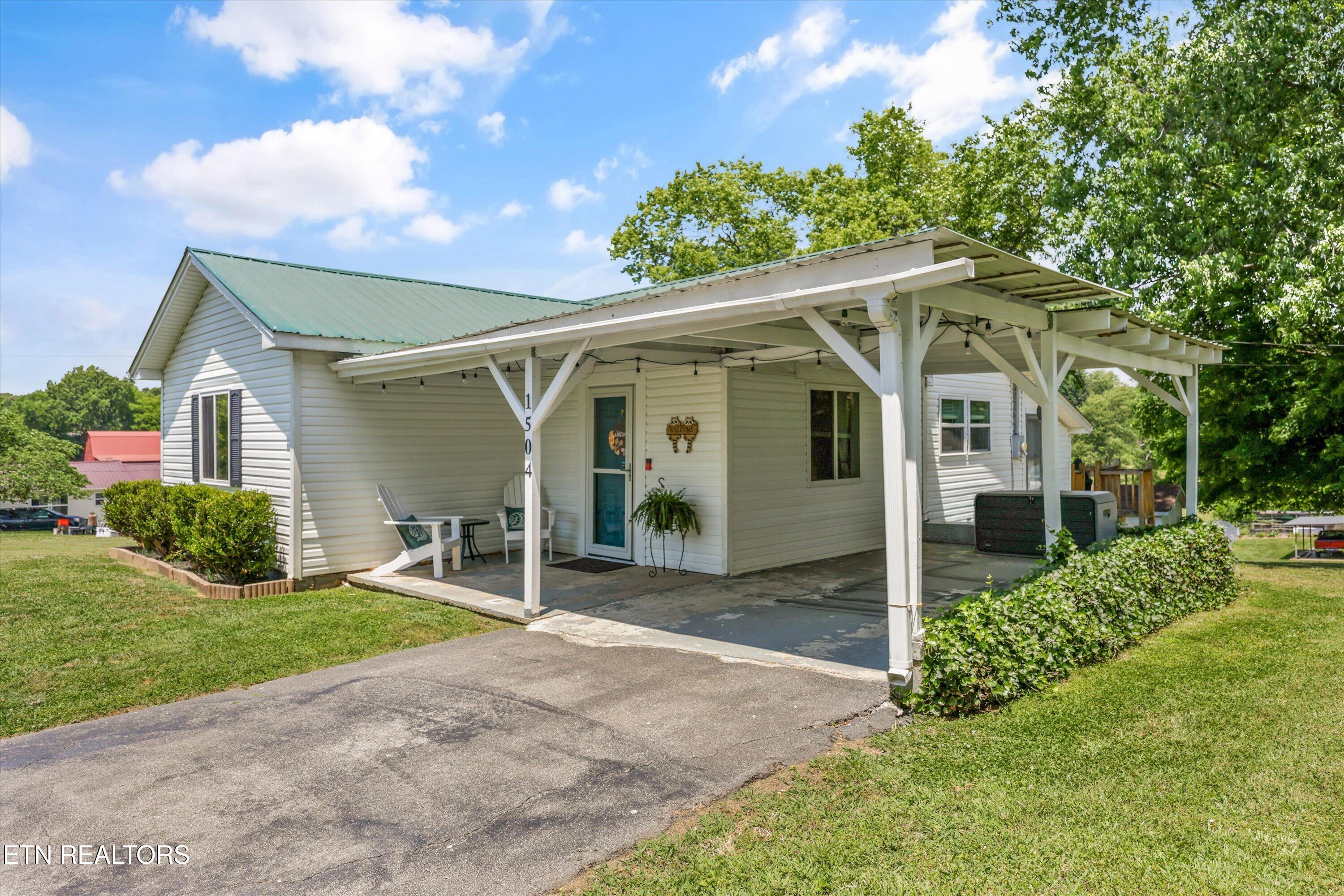 1504 Monroe Street Sweetwater TN 37874
