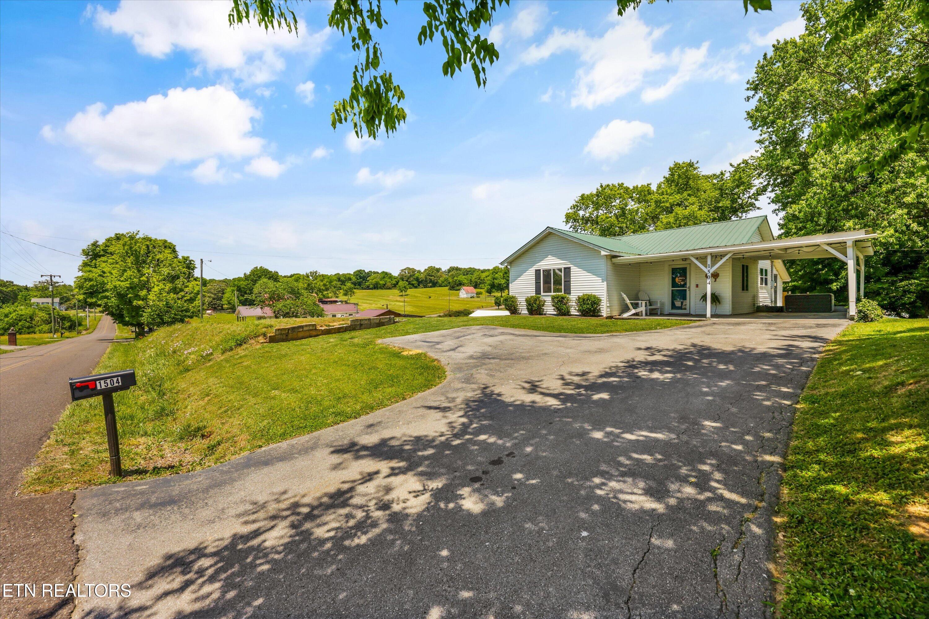 1504 Monroe Street Sweetwater TN 37874
