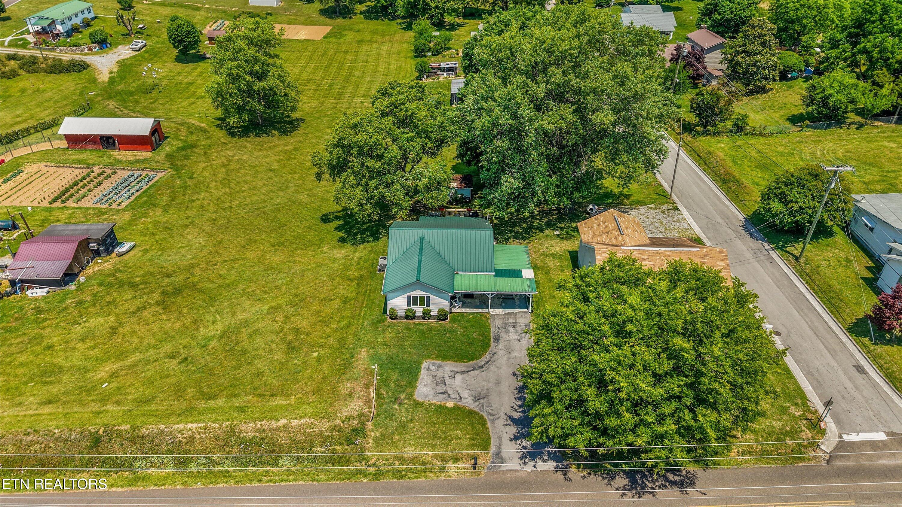1504 Monroe Street Sweetwater TN 37874