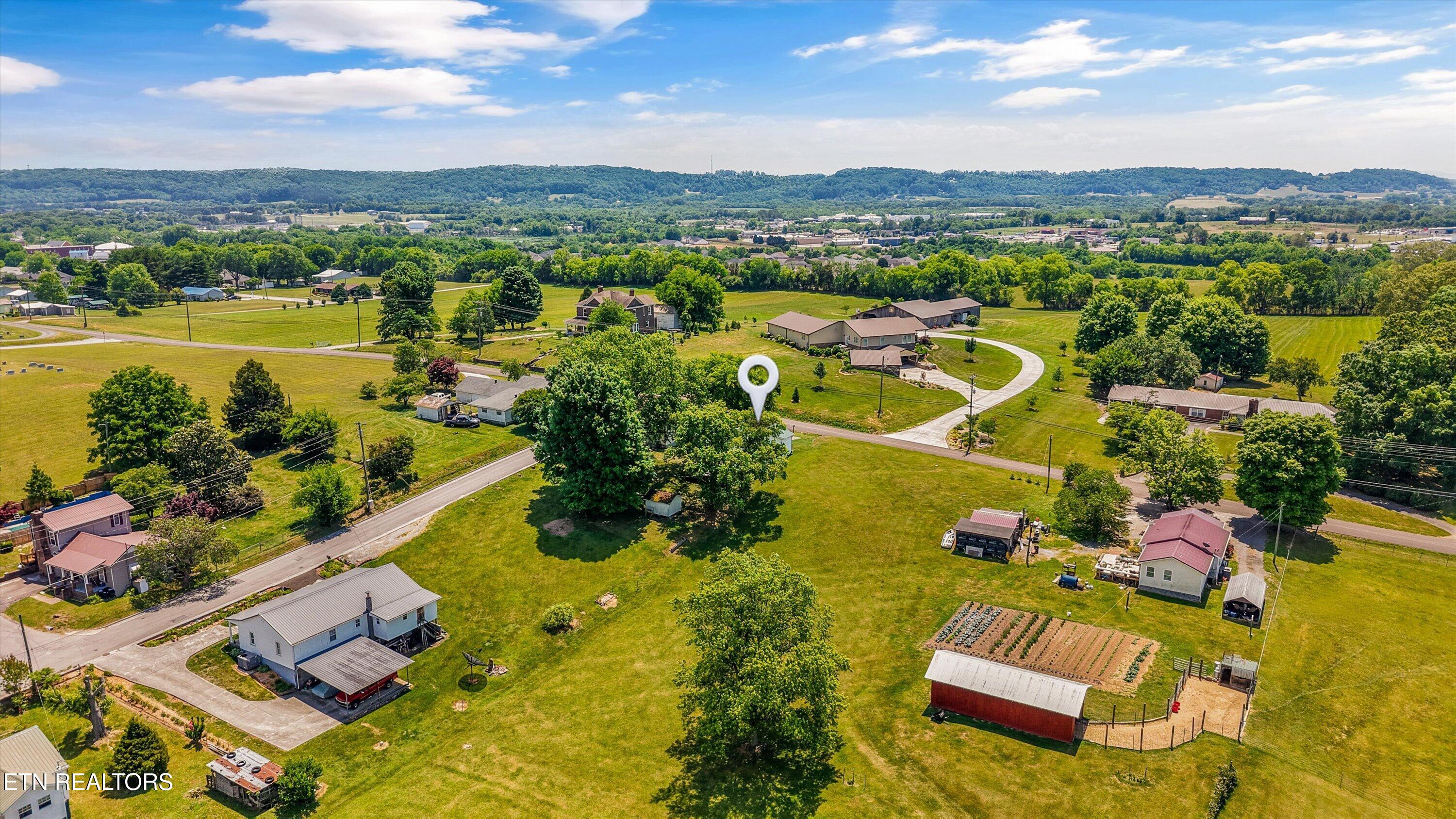 1504 Monroe Street Sweetwater TN 37874