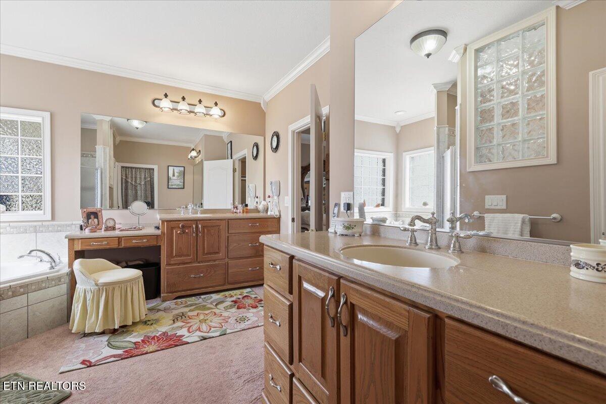 522 Waterstone Circle Greeneville TN 37745