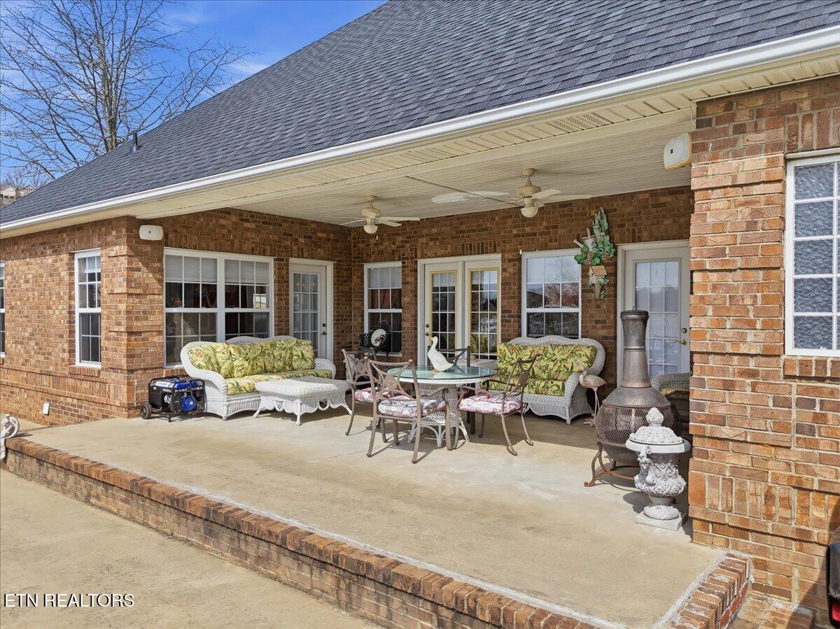 522 Waterstone Circle Greeneville TN 37745