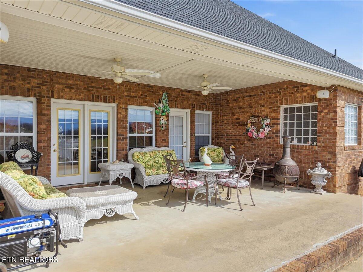522 Waterstone Circle Greeneville TN 37745